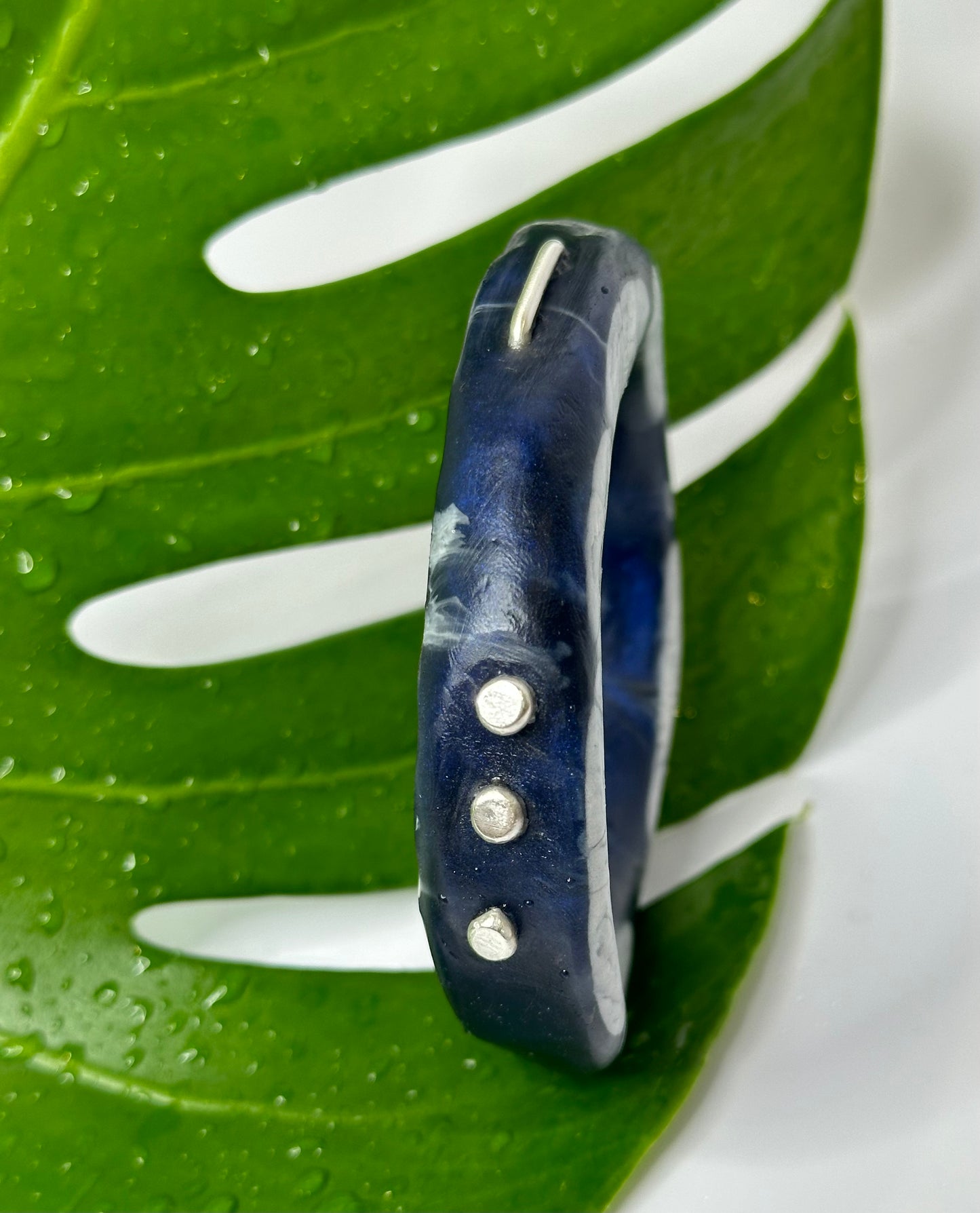Navy Blue/white swirl woopy bangle