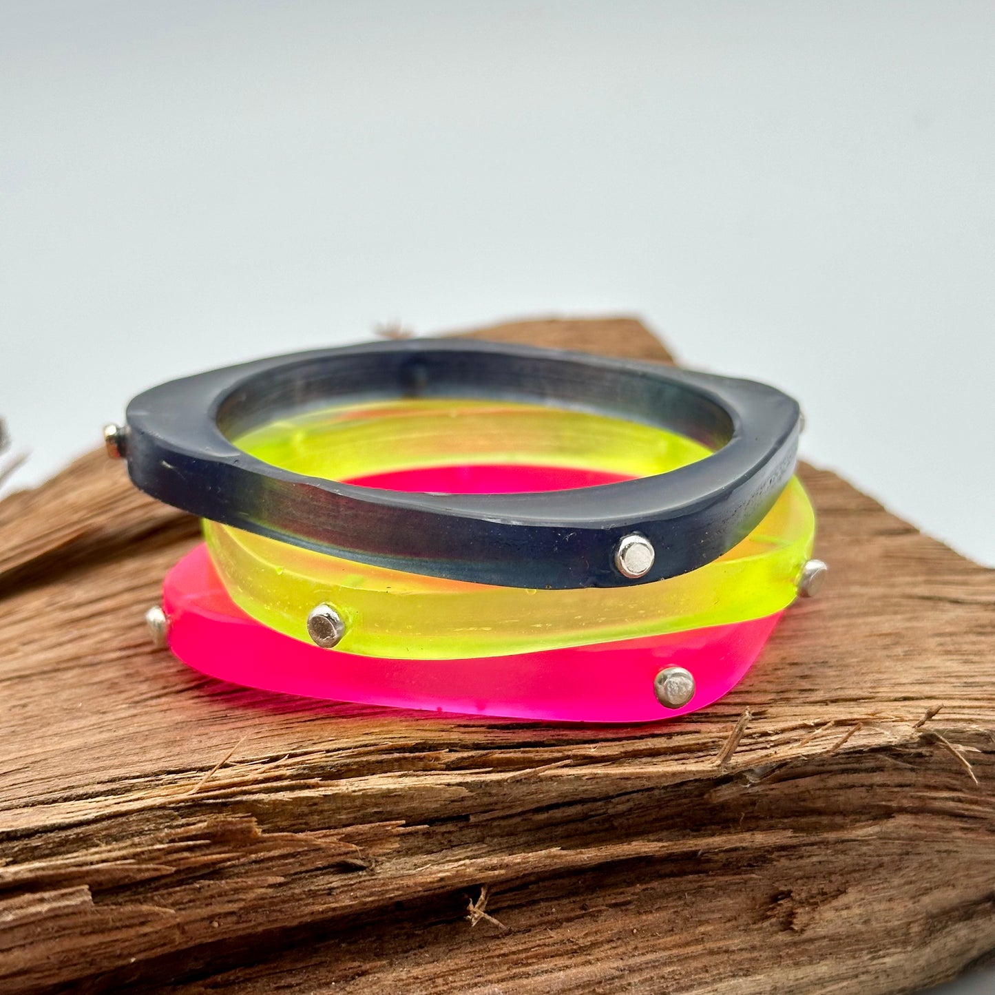 Neon Yellow Square Round KWD Classic Resin & Silver Bangle