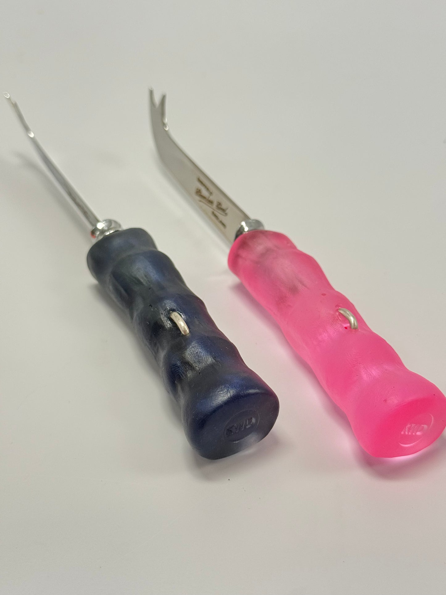 Cheese knife - Navy blue resin - irregular shaped handle with silver staple insert