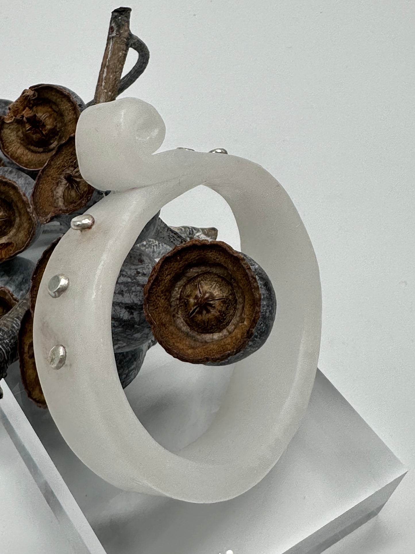 Pearl White 'Curl' Resin and silver bangle