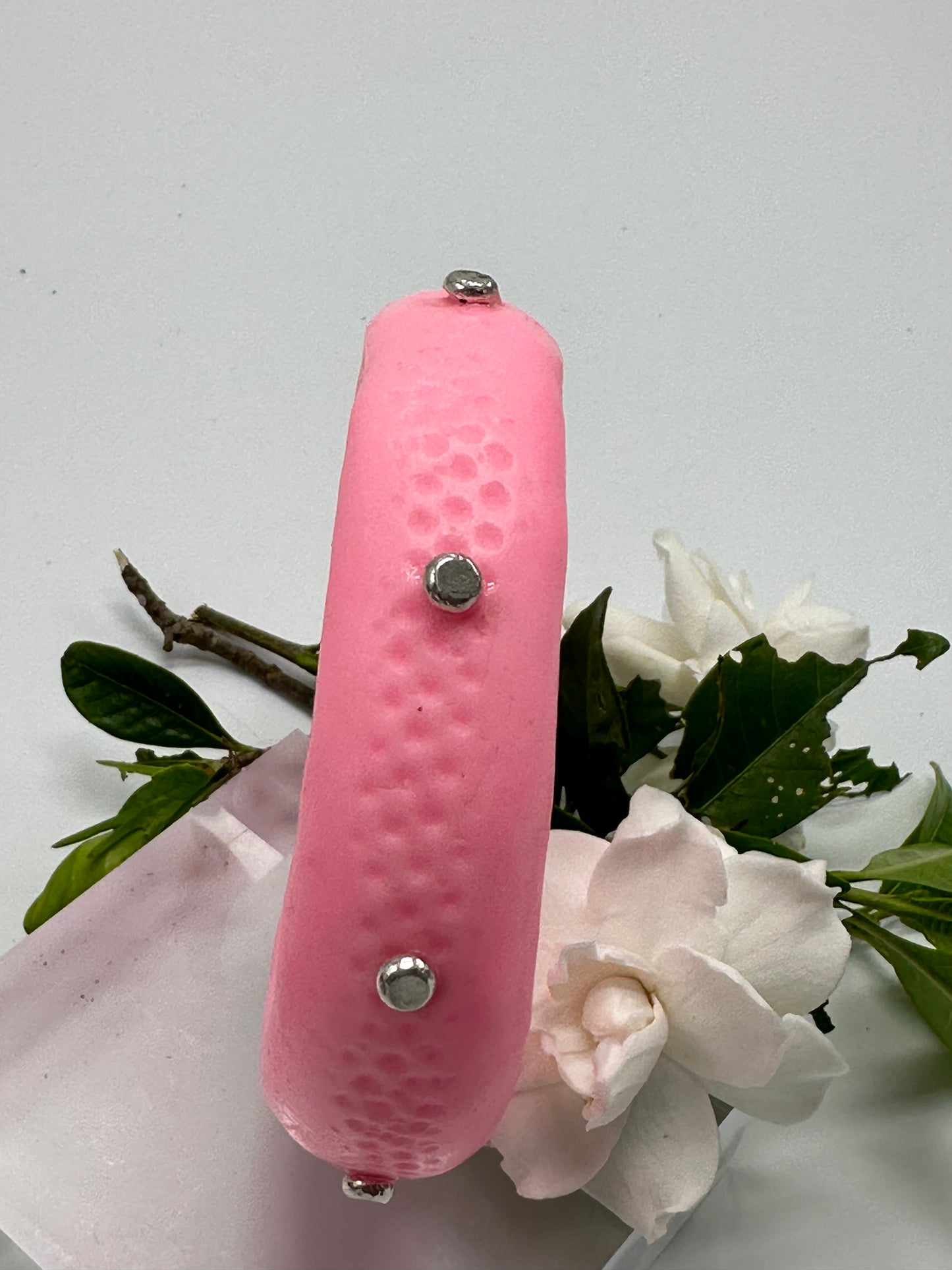Baby Pink Spotty Resin Bangle