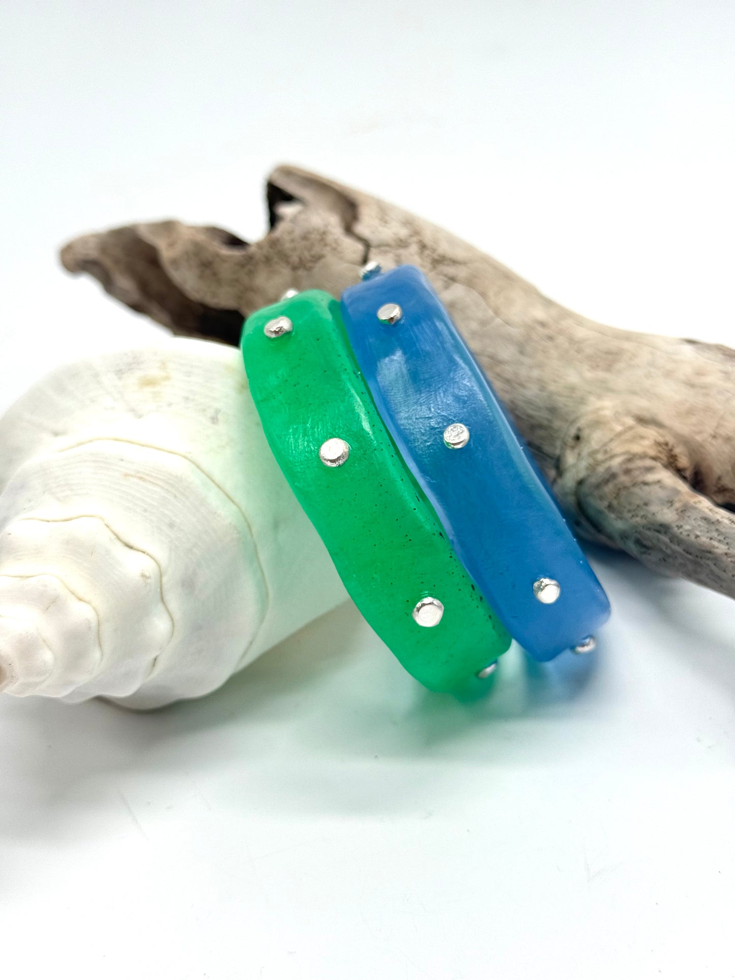 Pale Jade Green KWD Classic Resin Bangle - XS