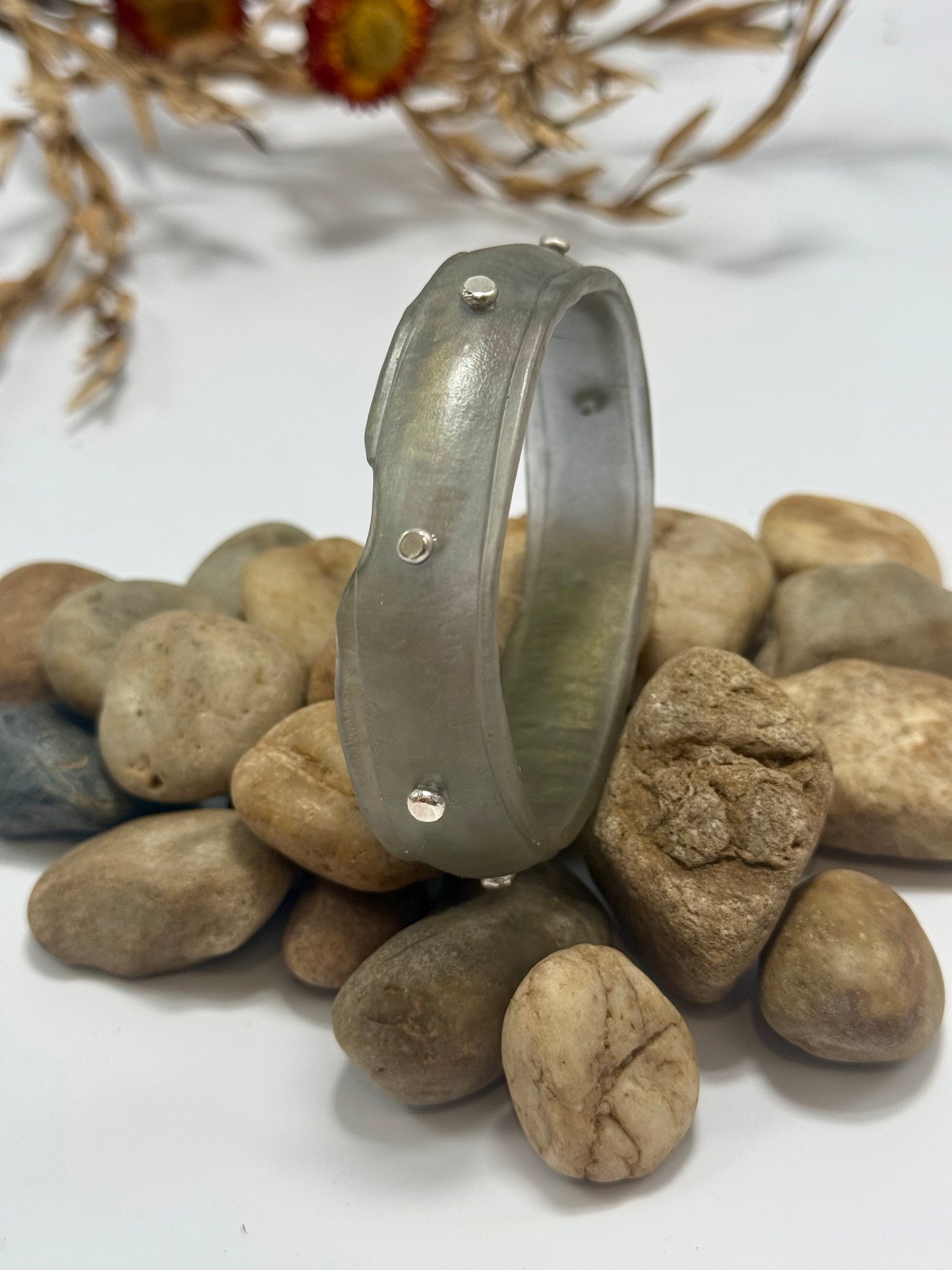 Moss Green Rim resin bangle with sterling silver XL