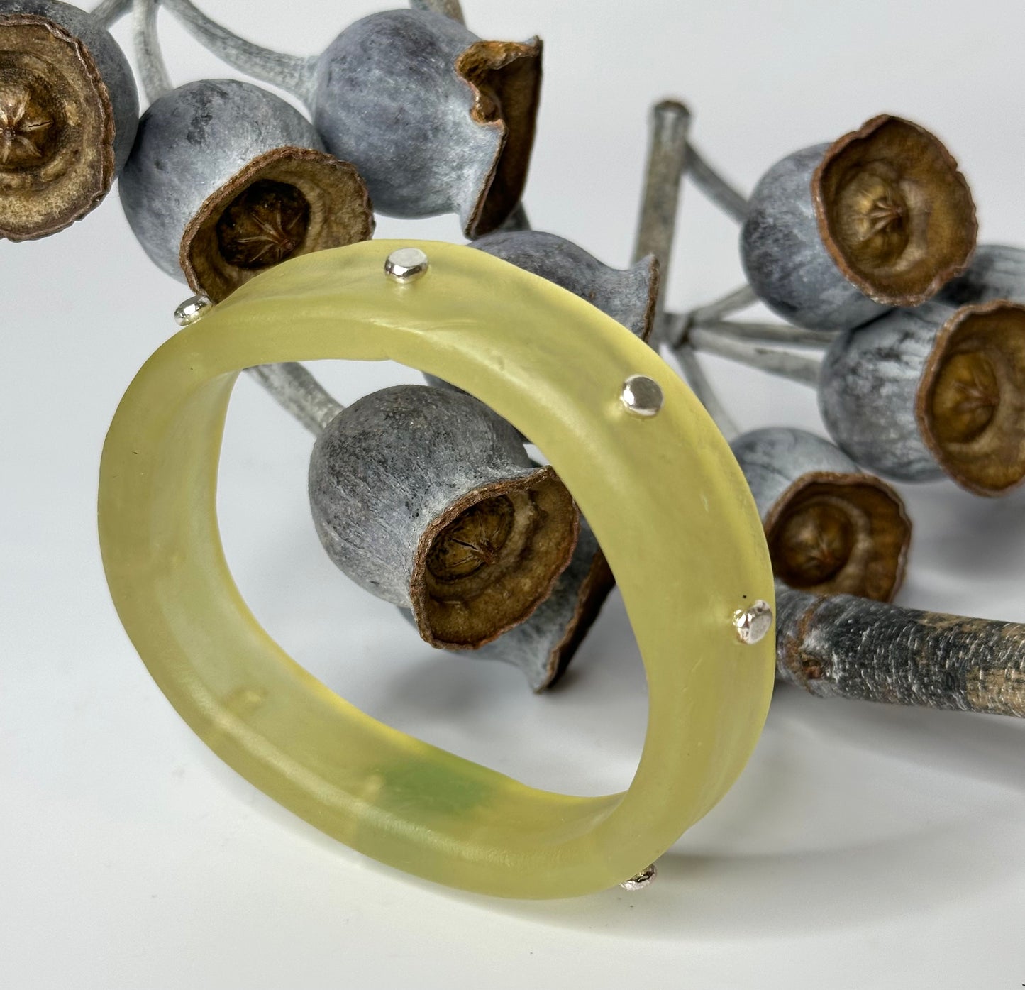 Natural KWD Classic Resin Bangle - XS