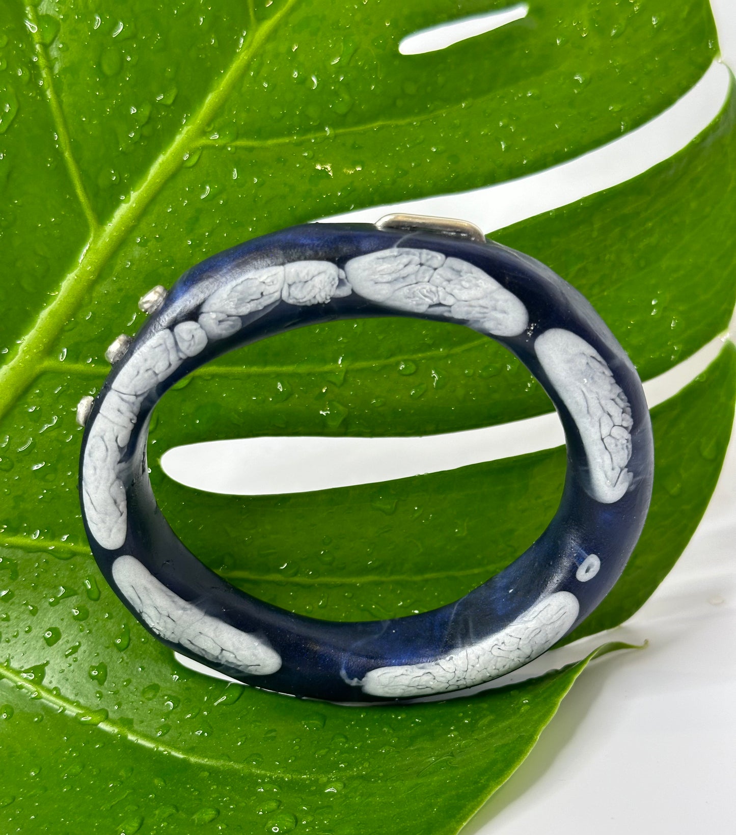 Navy Blue/white swirl woopy bangle