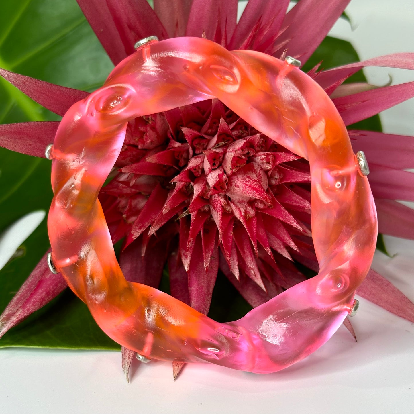 Neon Pink/Orange Chunky twist resin & silver bangle