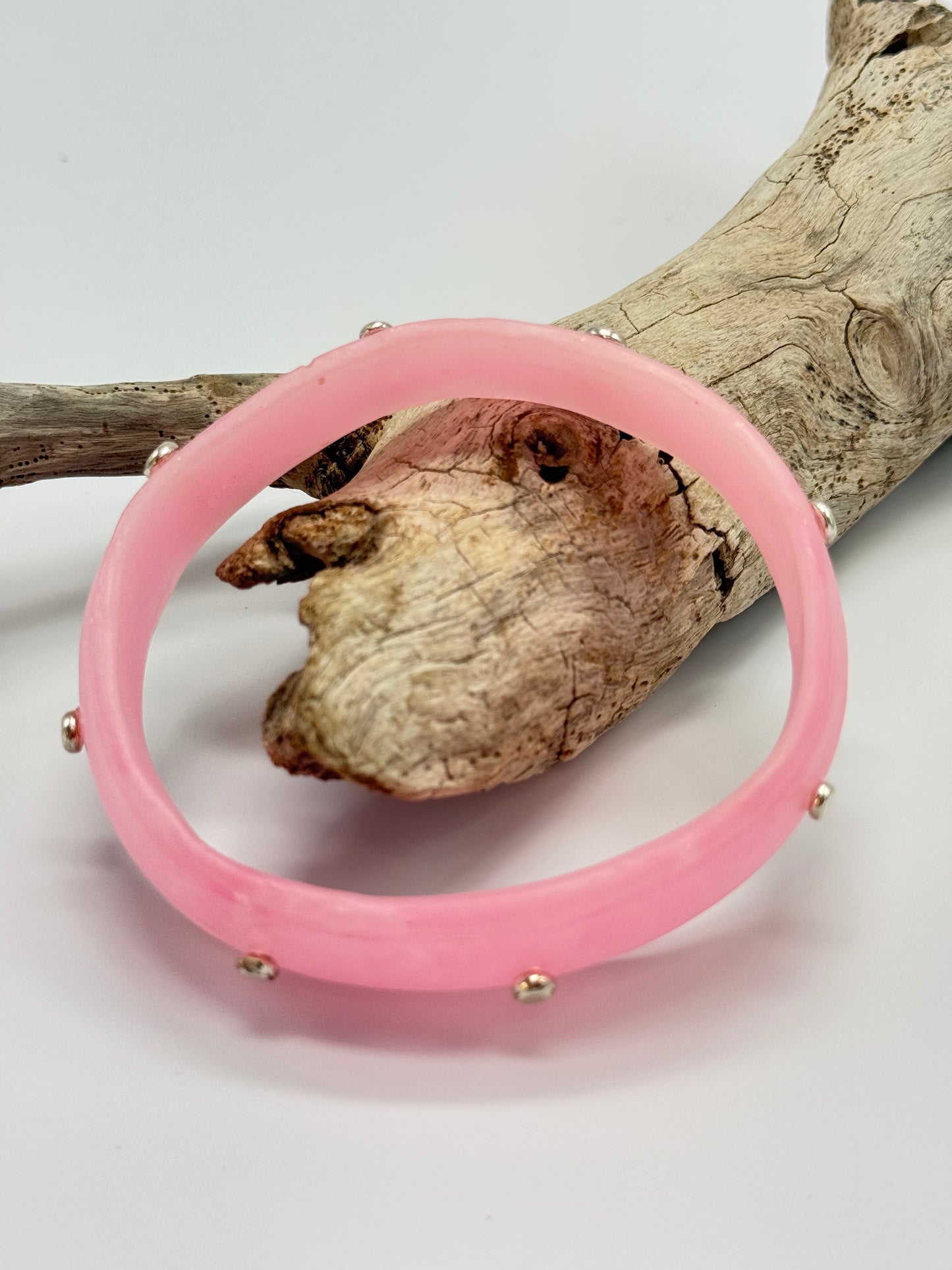 Soft Pink Rim resin bangle with Sterling silver XL
