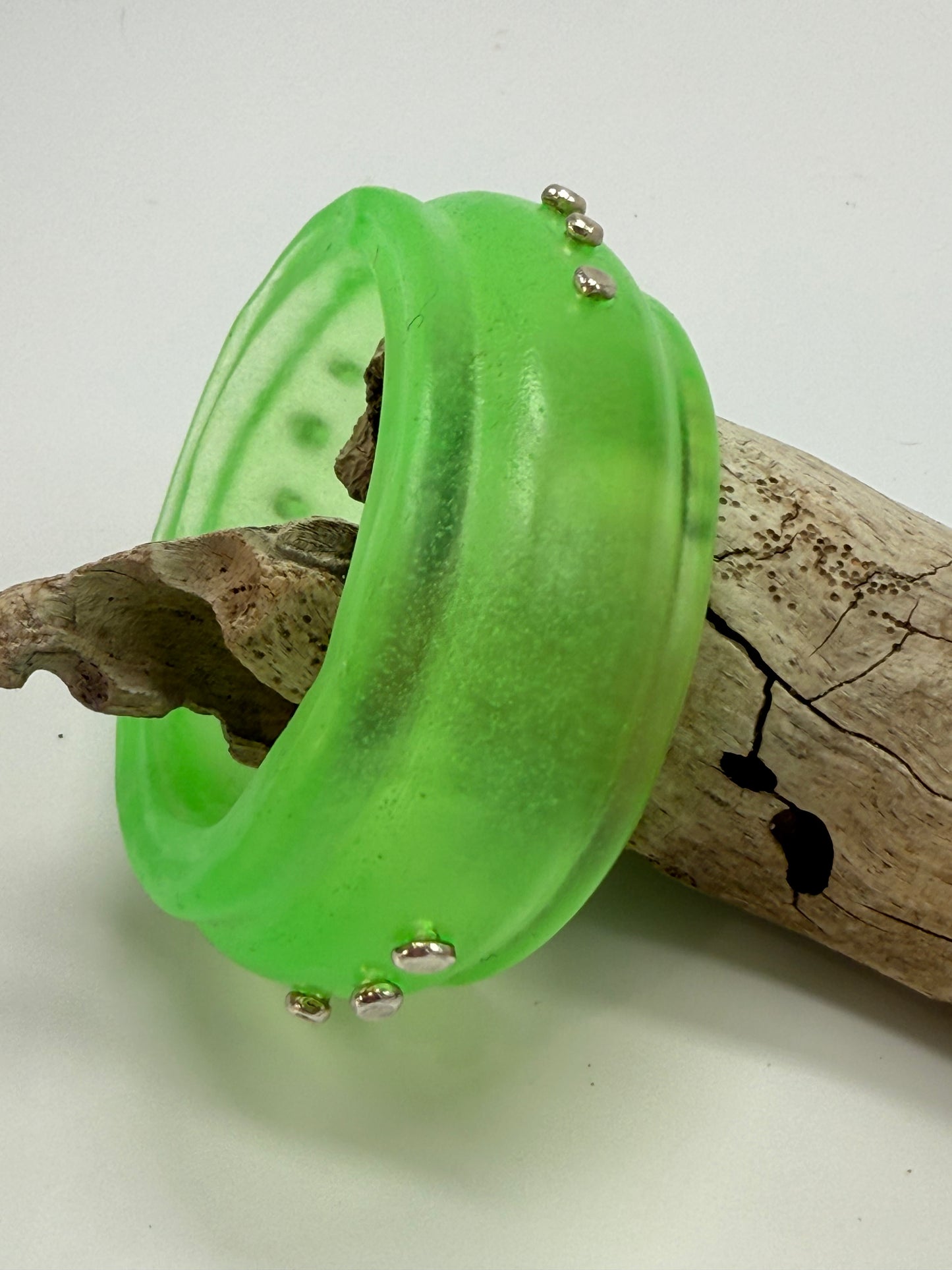 Neon Green Oval Thick Rim Resin & silver wide bangle - XS hand size