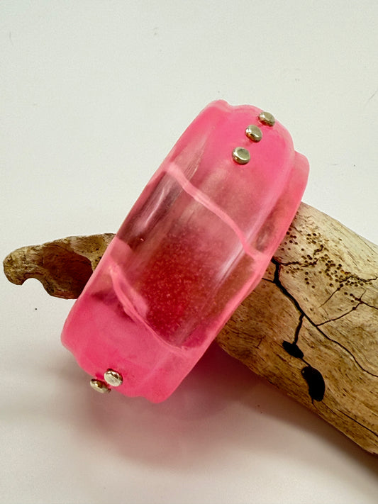 Translucent Pink/White Swirl Oval Thick Rim Resin & silver wide bangle - XS hand size