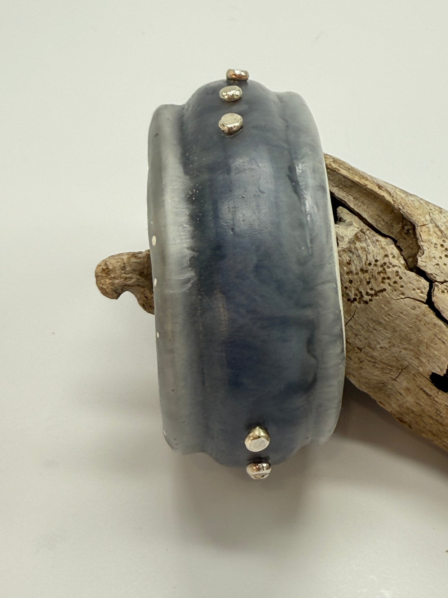 Smoky Blue/White Oval Thick Rim Resin & silver wide bangle - XS hand size