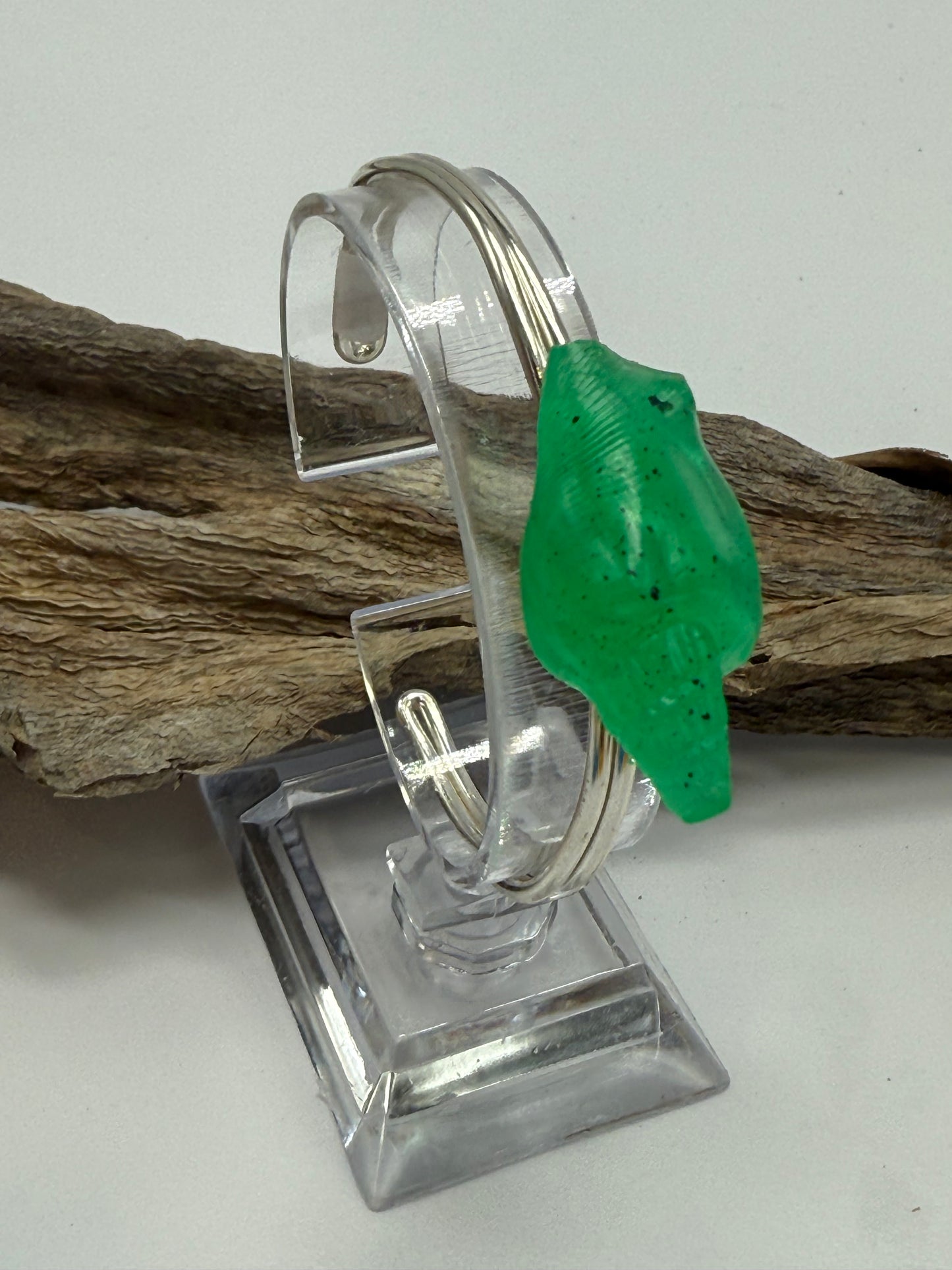 Fine Sterling Silver cuff with Jade Green Resin Conch Shell