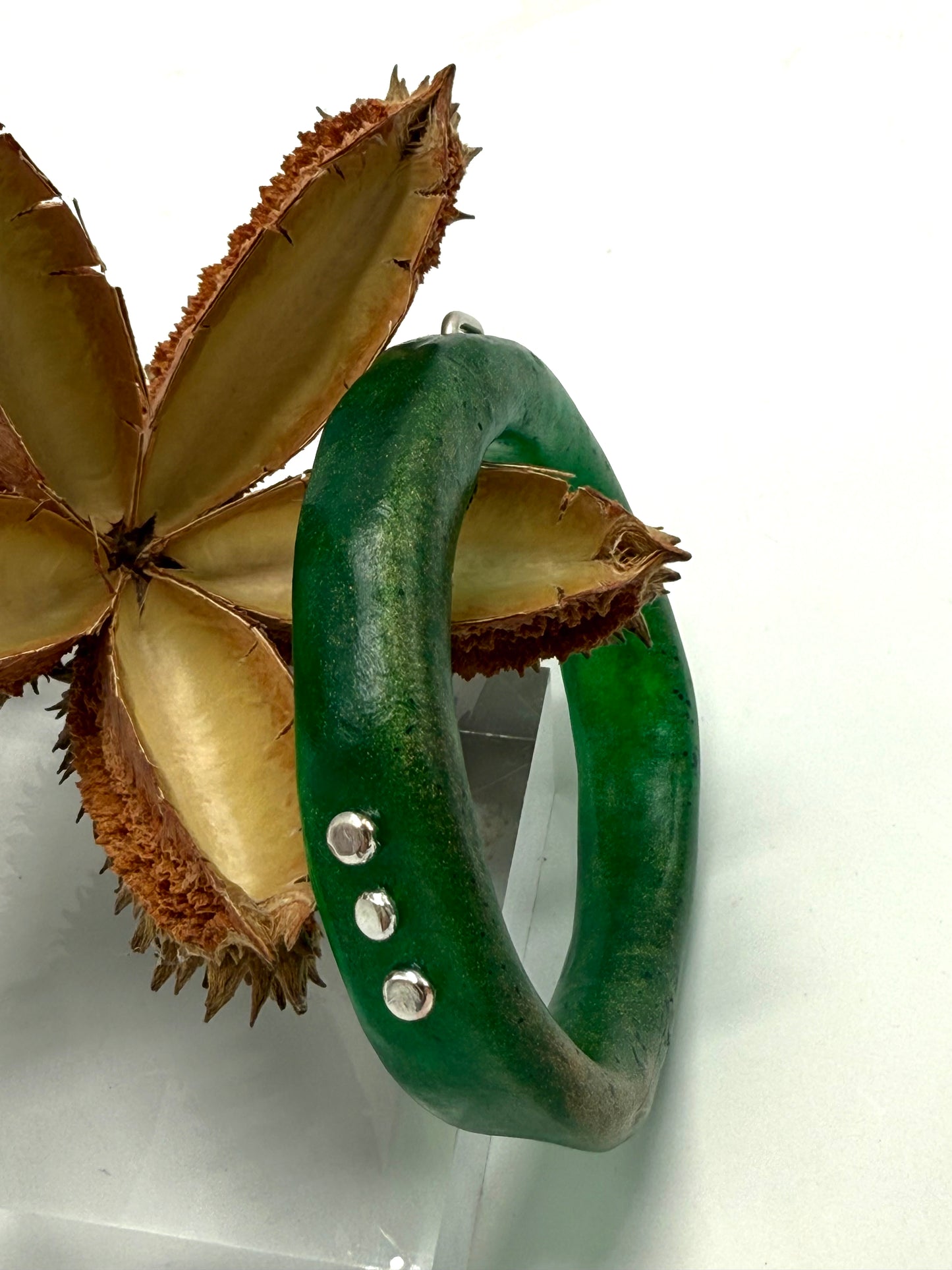 Jade Green/gold resin & Gold 'woopy' bangle