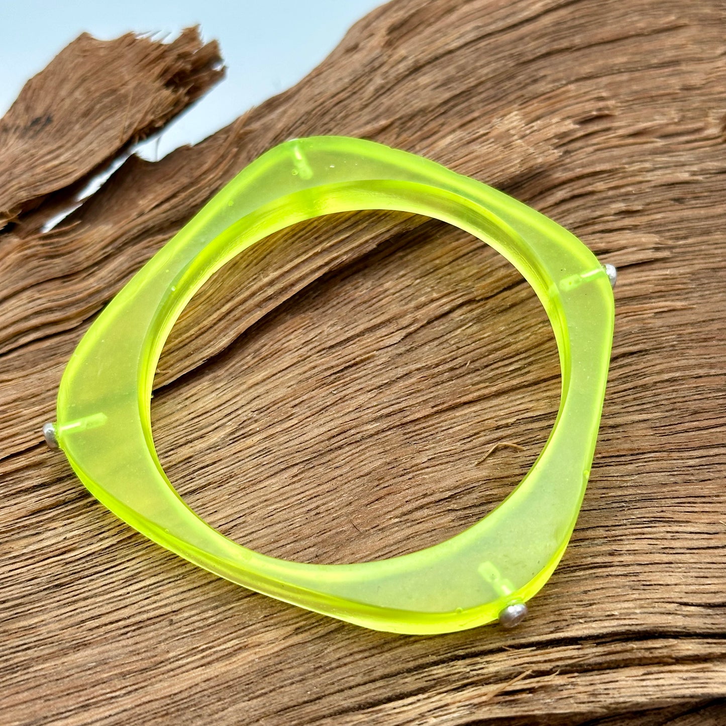 Neon Yellow Square Round KWD Classic Resin & Silver Bangle