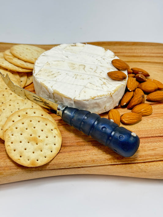 Cheese knife - Smoky Blue resin - stripe & spot handle with silver