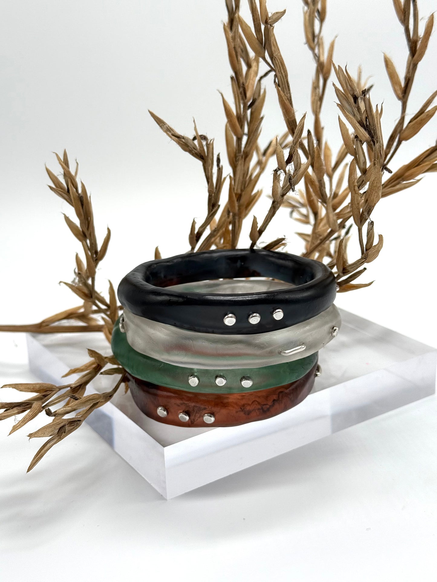 Tortoise Shell resin with silver rivets 'woopy' bangle