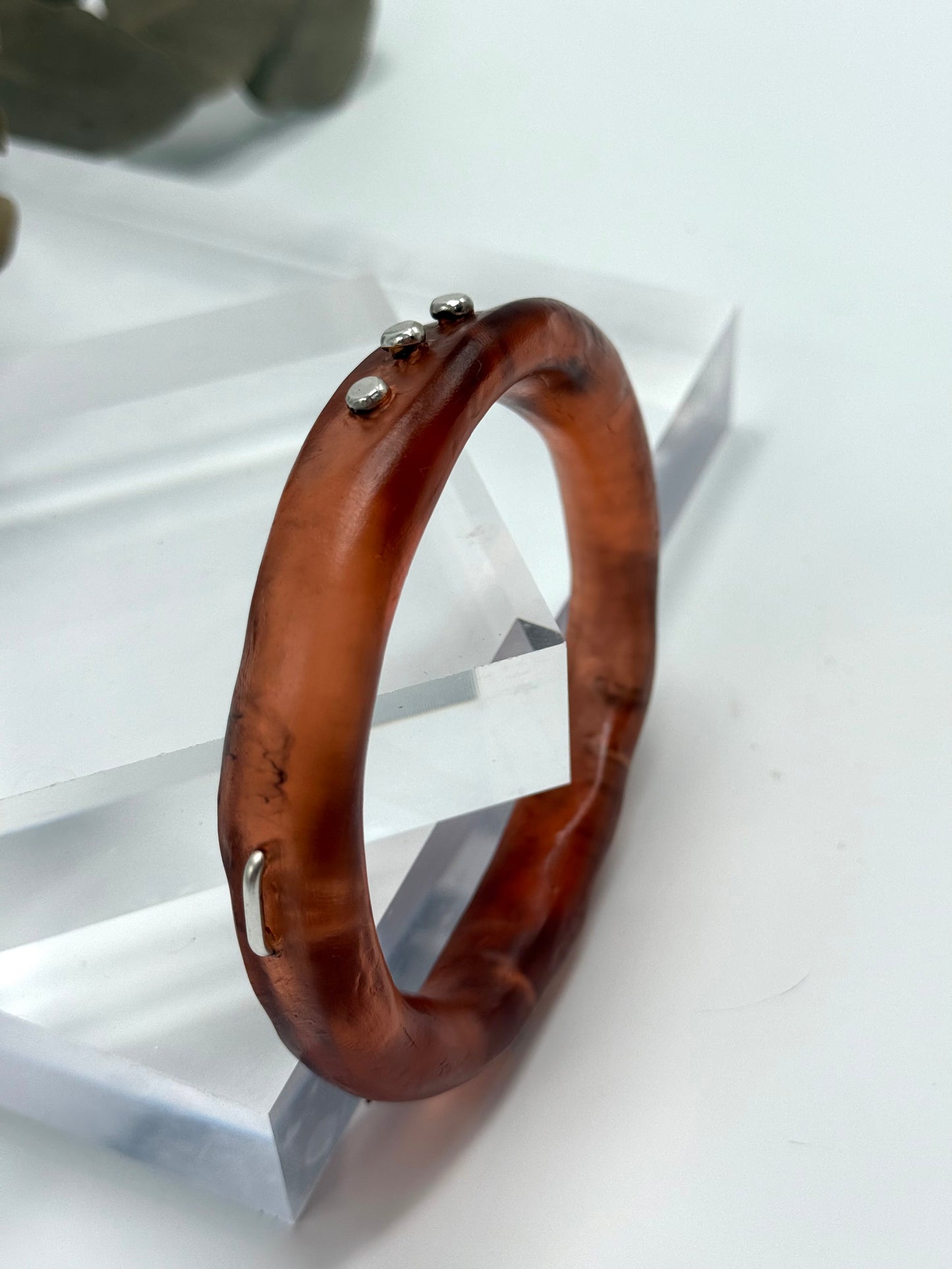 Tortoise shell resin woopy bangle - XL