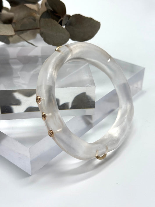 Clear resin & Gold 'woopy' bangle -XL