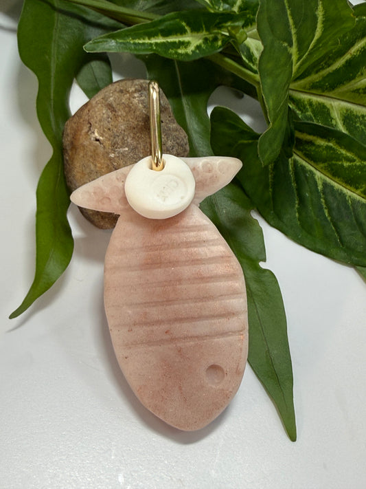 Cream/gold Fish & KWD button resin & gold catch pendant