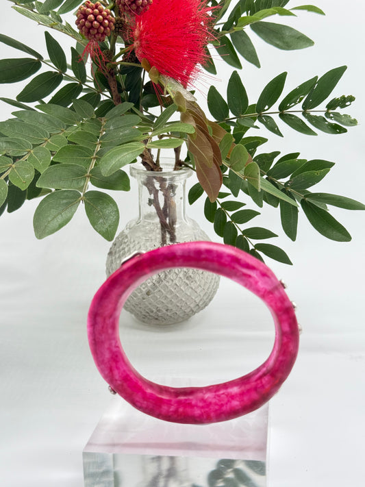 Strawberry Red resin with silver rivets 'woopy' bangle