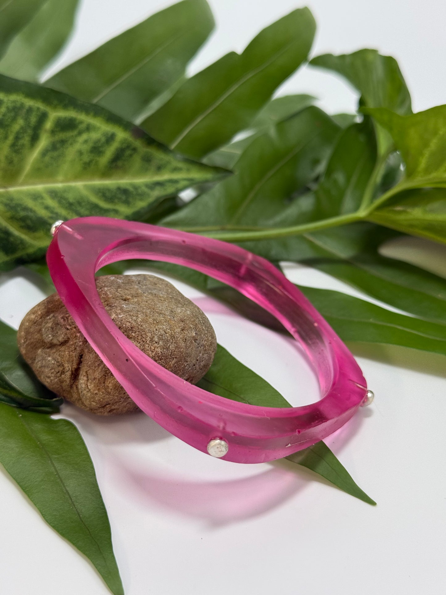 Translucent Strawberry red 'square round' bangle with silver