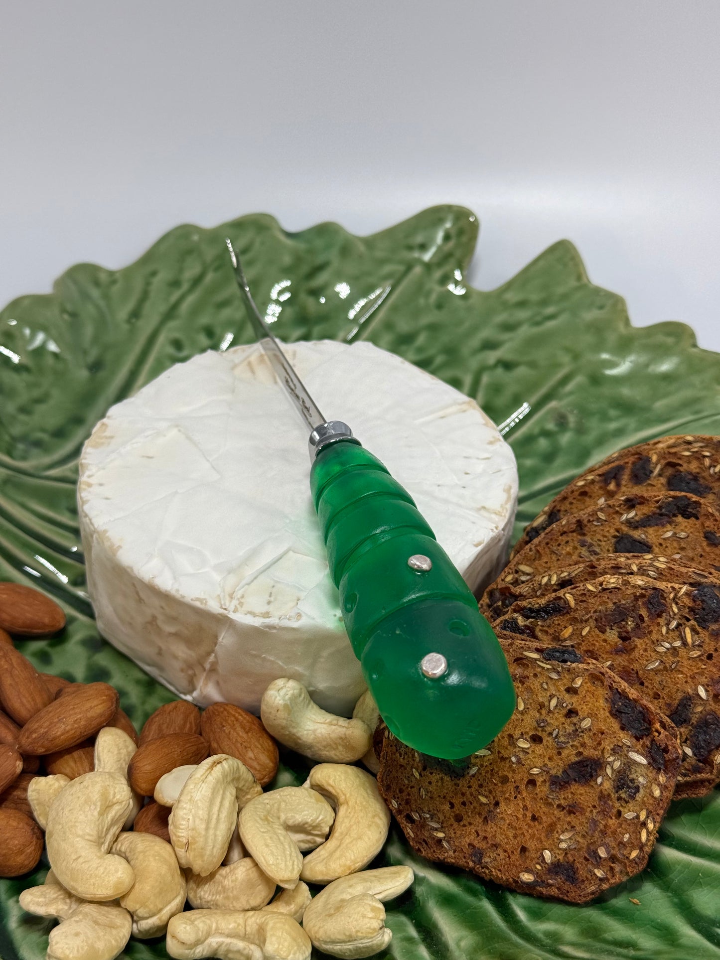 Cheese knife - Translucent Jade Green resin - stripe & spot handle with silver