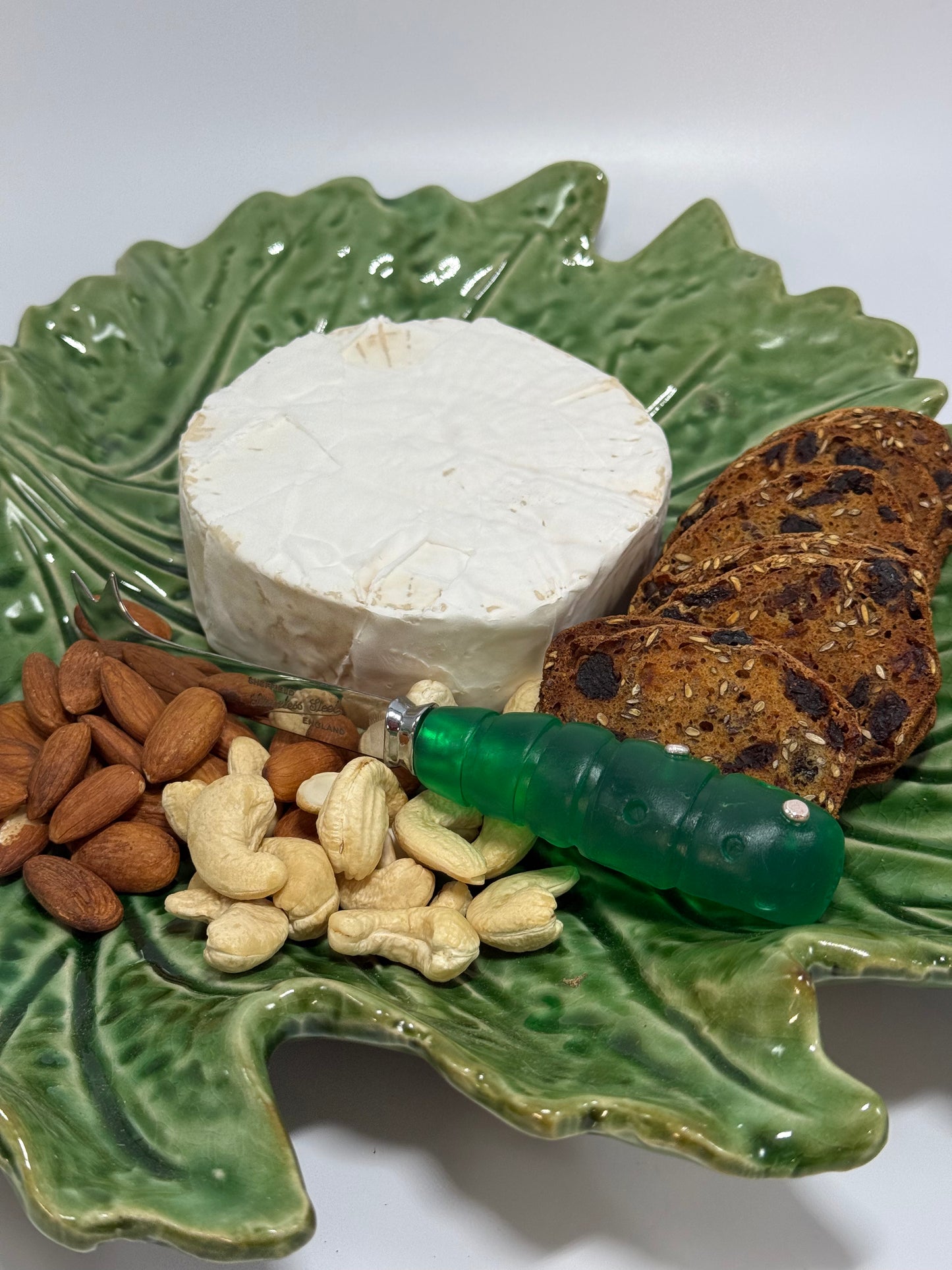 Cheese knife - Translucent Jade Green resin - stripe & spot handle with silver