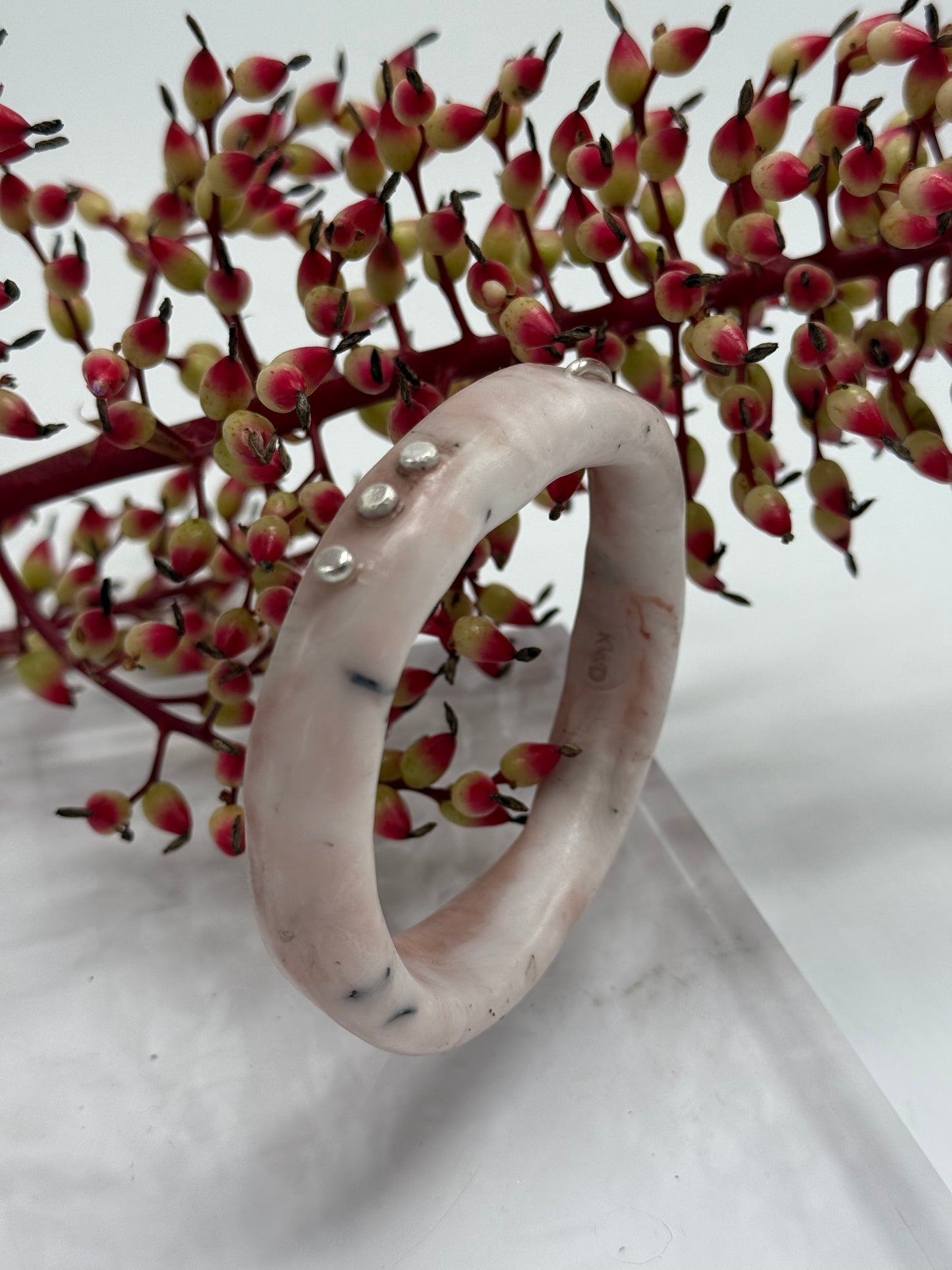 White/brown/black swirl resin woopy bangle - XL