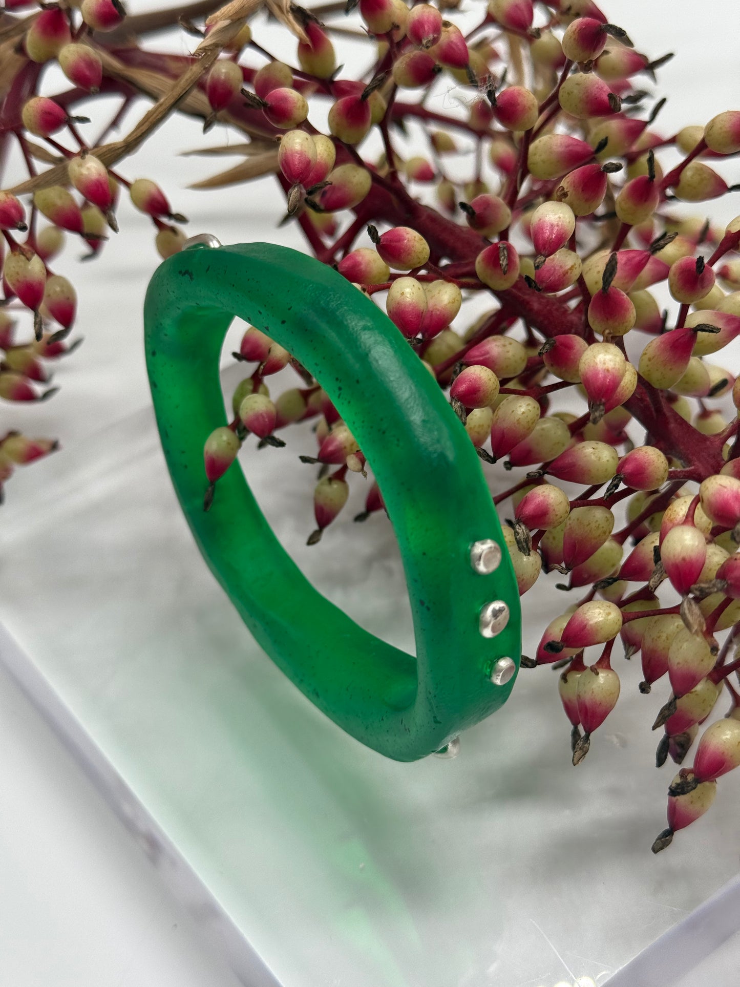 Jade green resin with silver rivets 'woopy' bangle