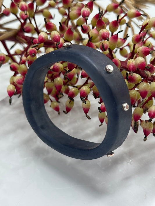 Navy KWD Classic Resin Bangle - XS