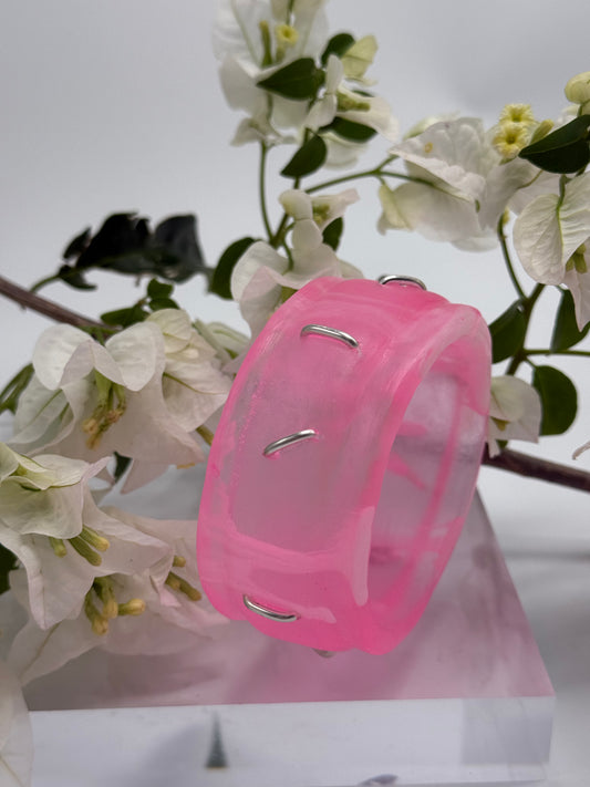Pale pink & white swirl Oval Thick Rim Resin & silver wide bangle - regular hand size