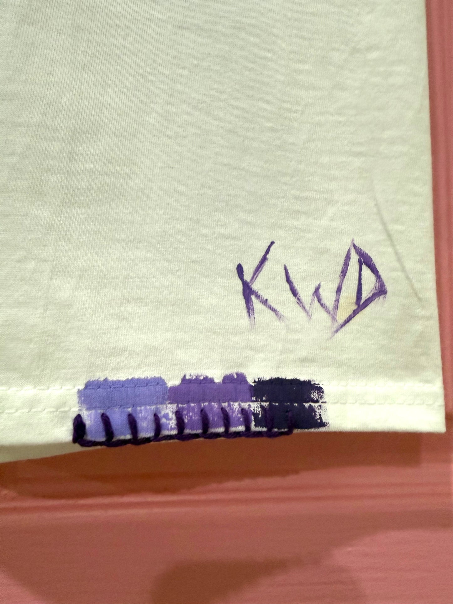 Purple striped t-shirt - size Sml
