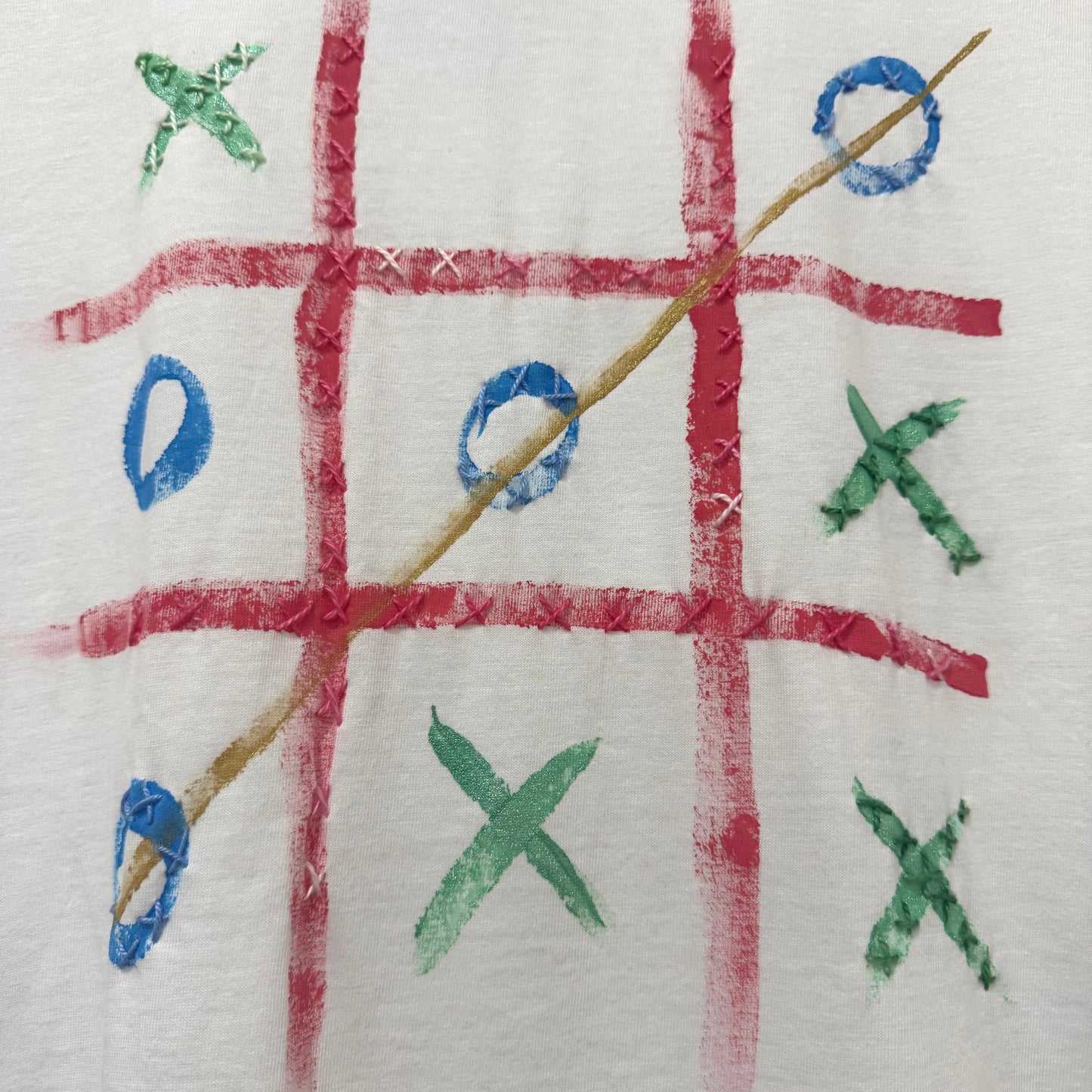 Naughts and crosses multi coloured t-shirt - size Sml