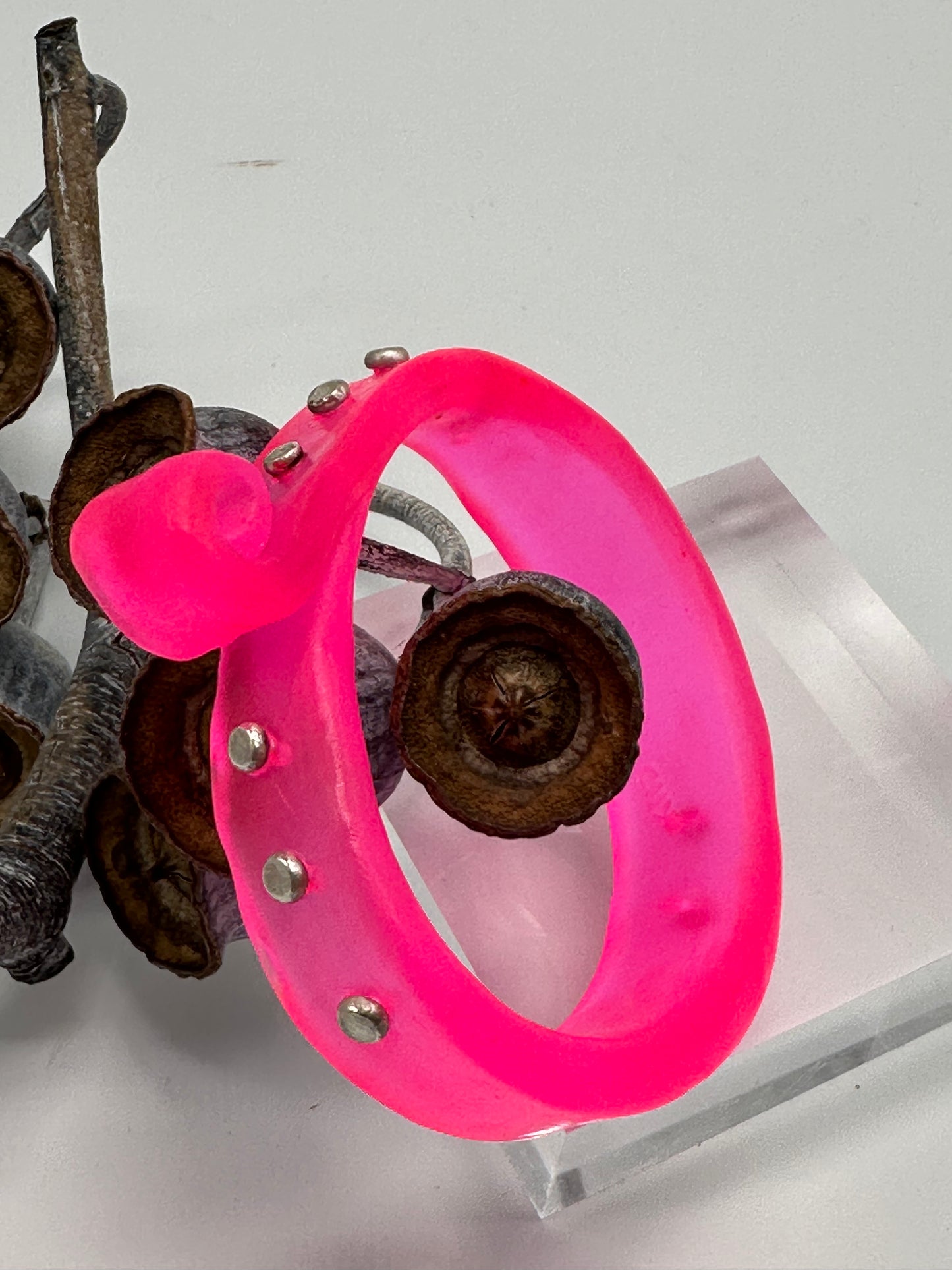 Neon Pink 'Curl' Resin and silver bangle