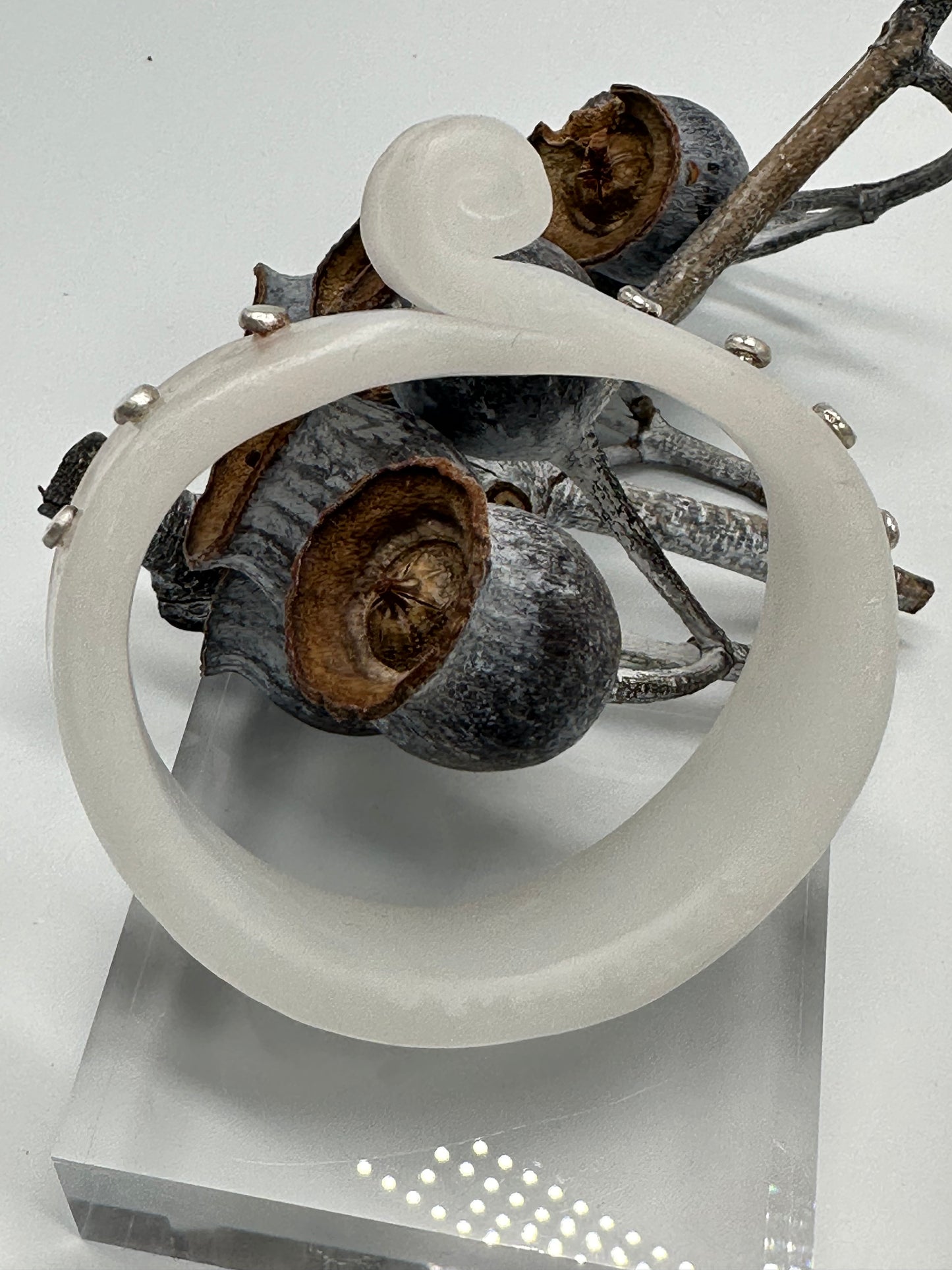 Pearl White 'Curl' Resin and silver bangle