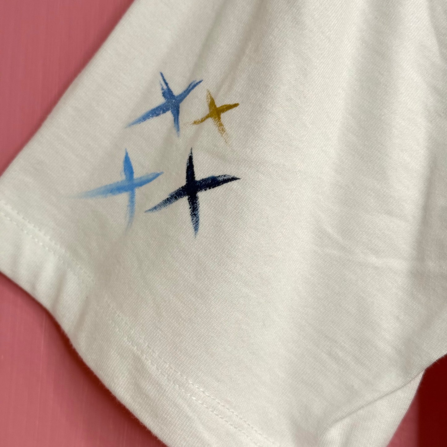 Blues and gold  t-shirt - size 10