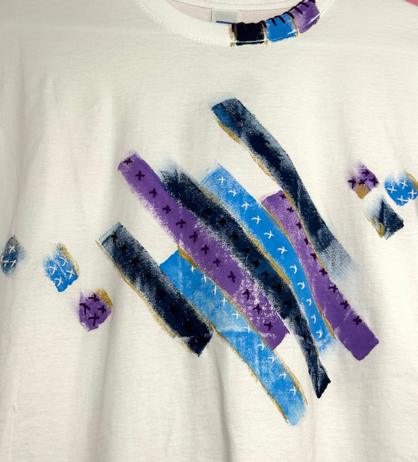 Blues & Purple striped t-shirt - size L