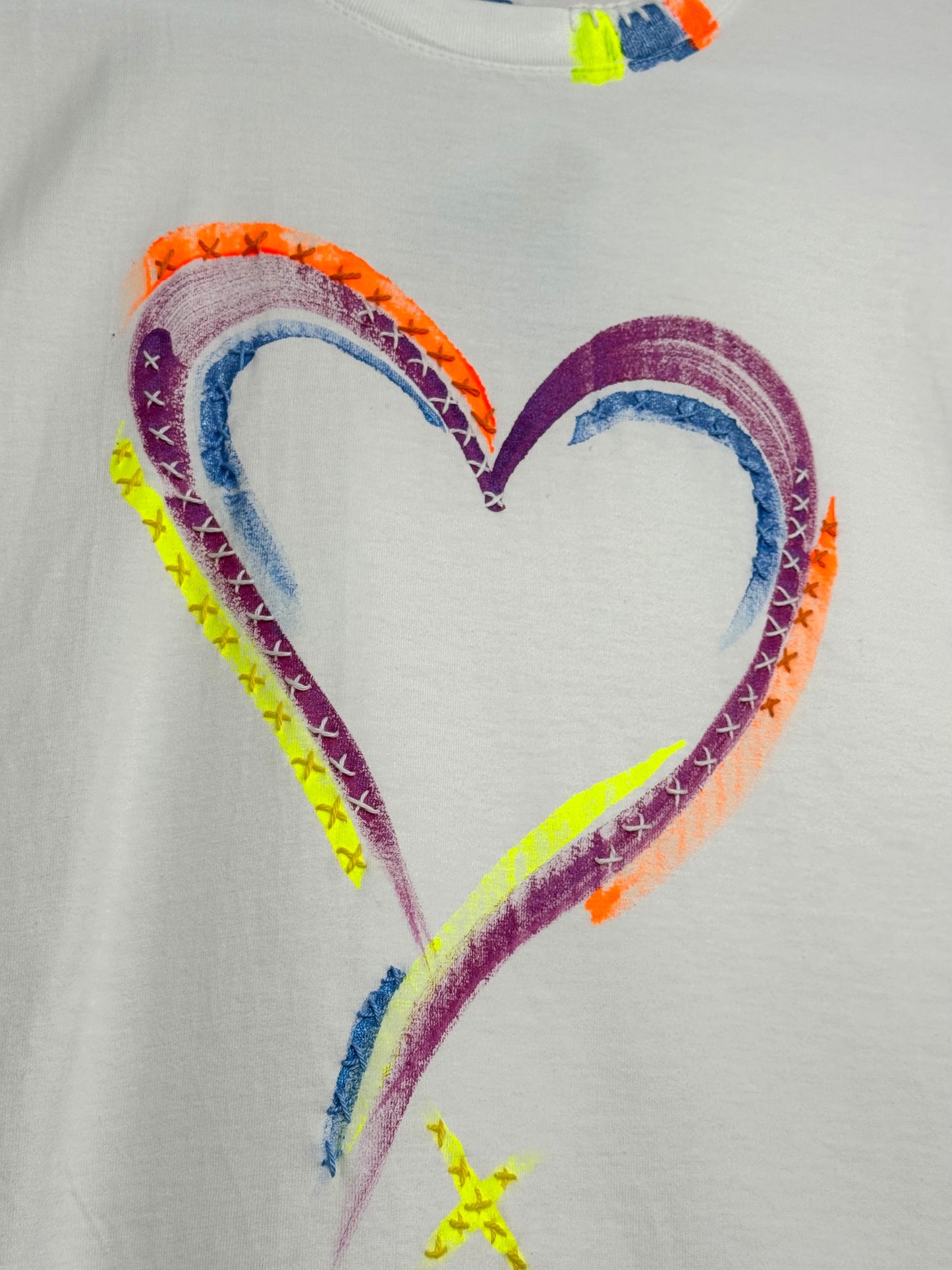 Neons/colours Heart t-shirt - size L