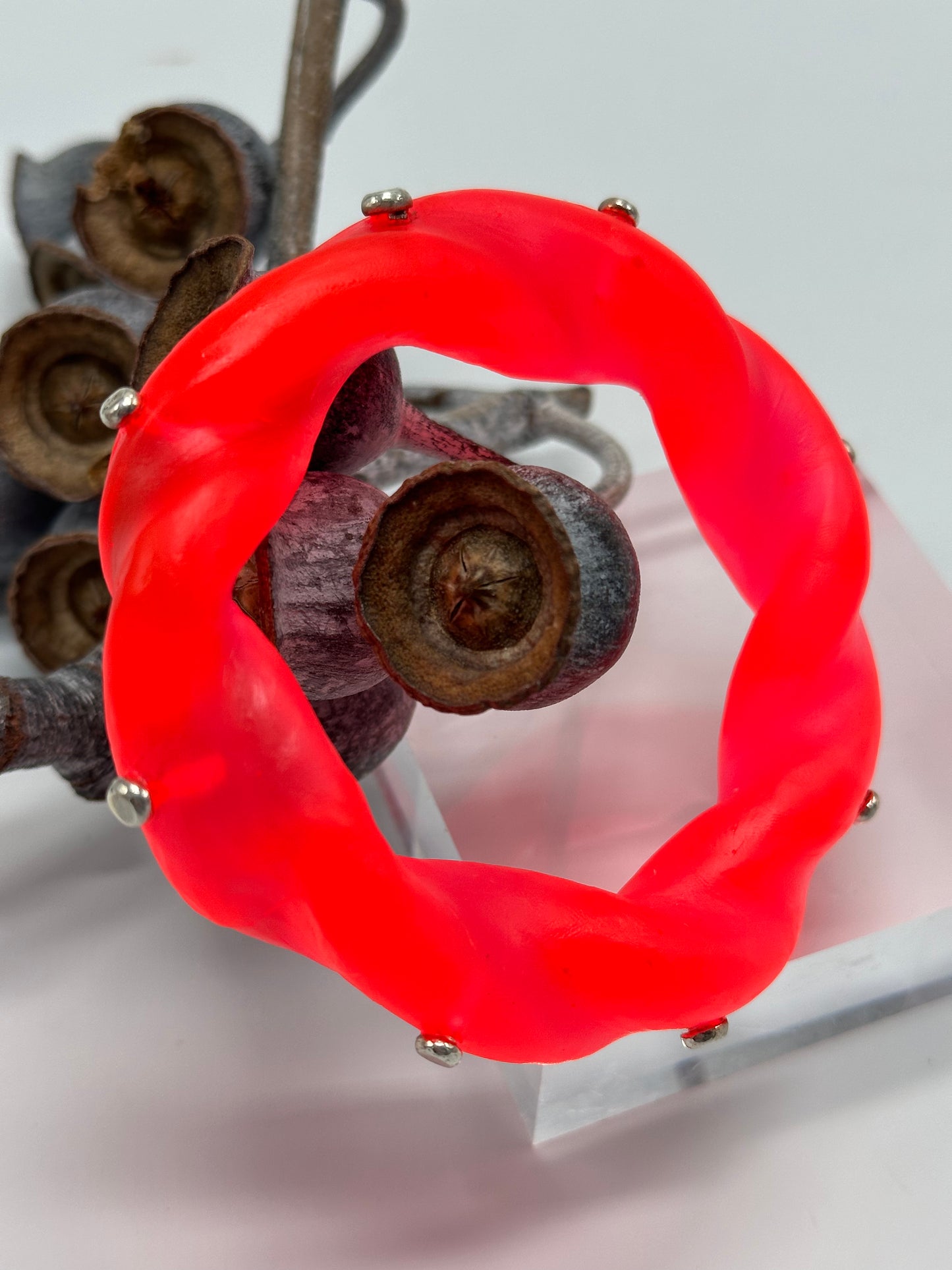 Neon Red Chunky twist resin & silver bangle