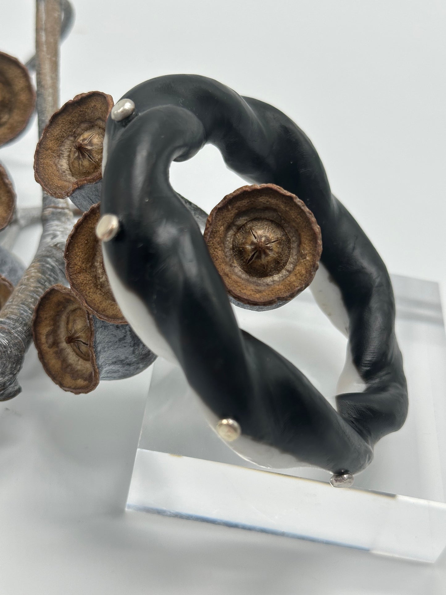 Black & White Chunky twist resin & silver bangle