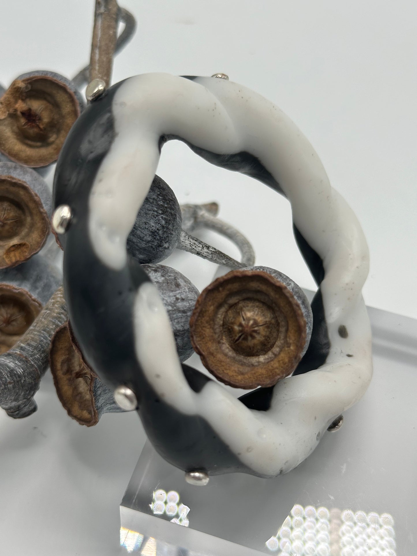Black & White Chunky twist resin & silver bangle