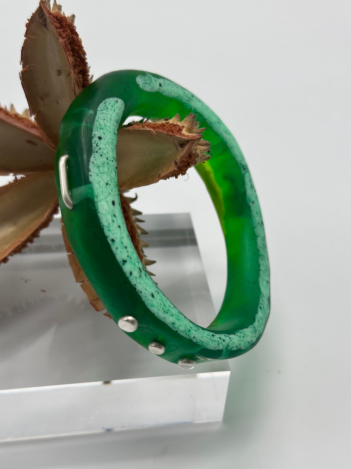 Jade Green & white resin & silver 'woopy' bangle