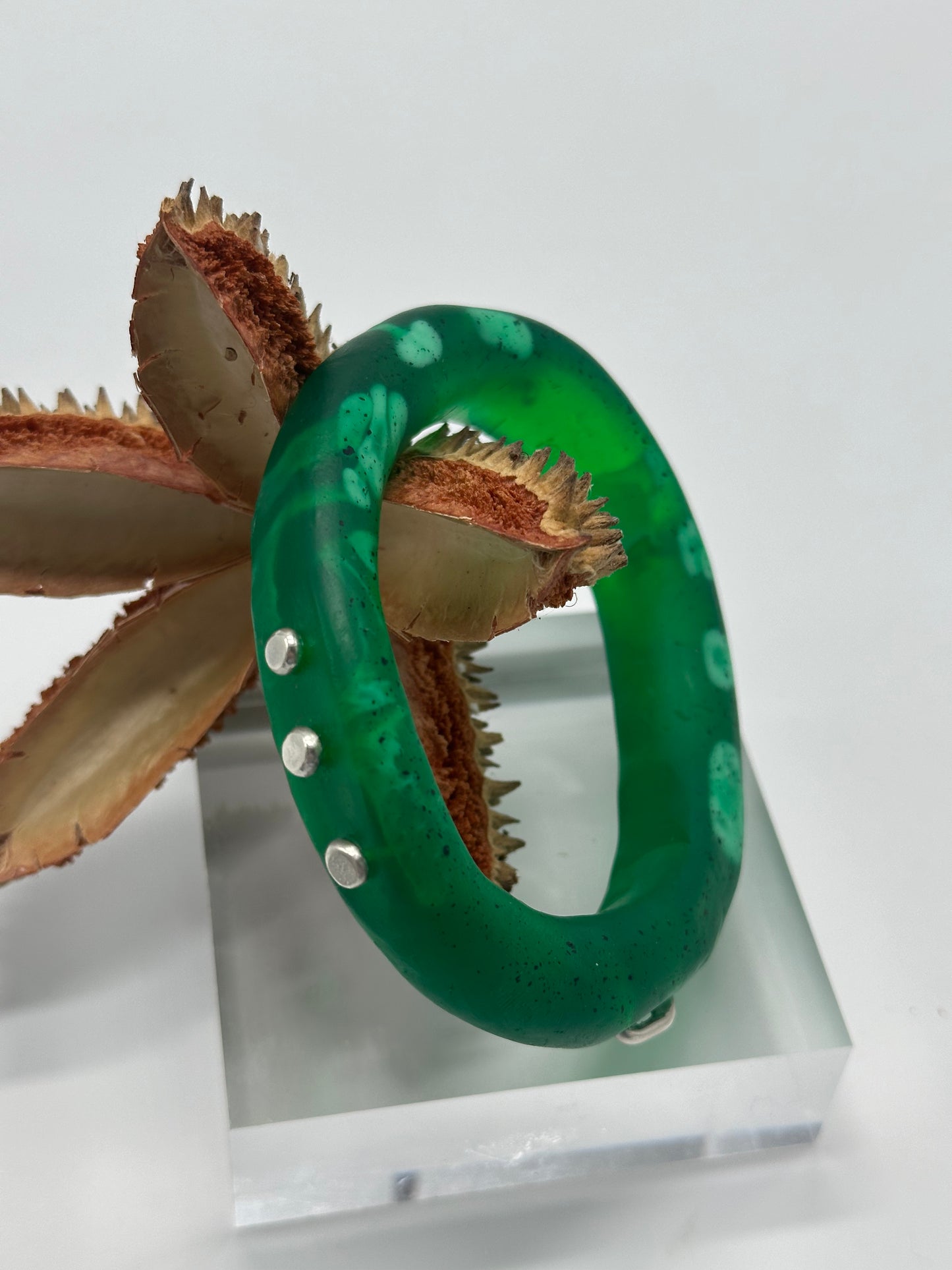 Jade Green & white resin & silver 'woopy' bangle