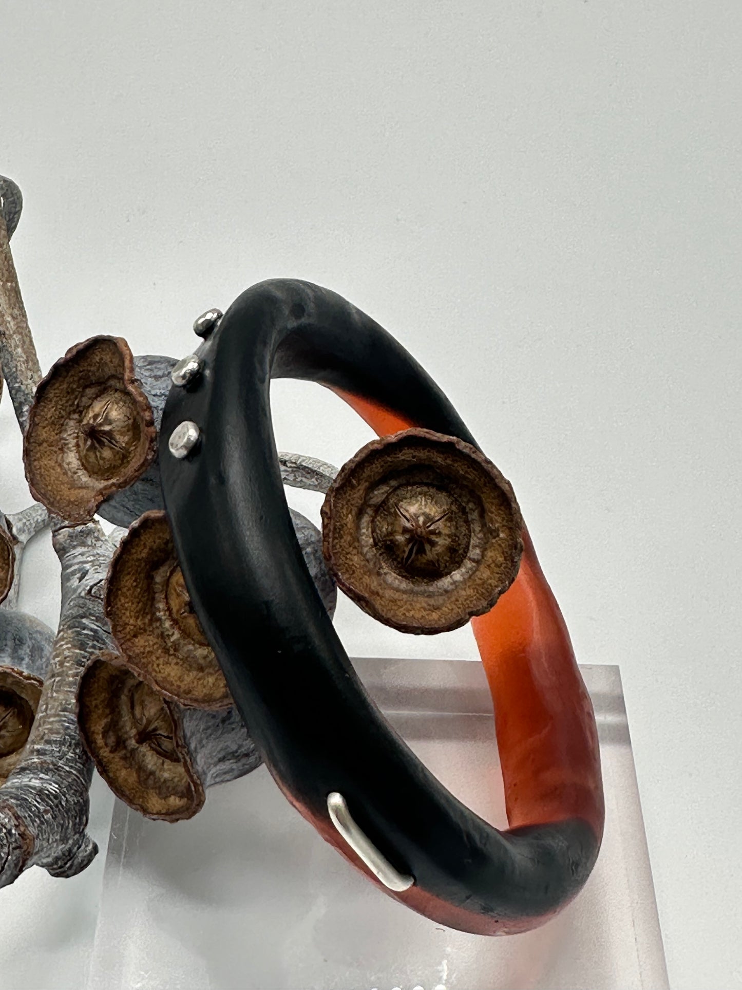 Black & Tortoise shell Resin with silver woopy bangle - xl