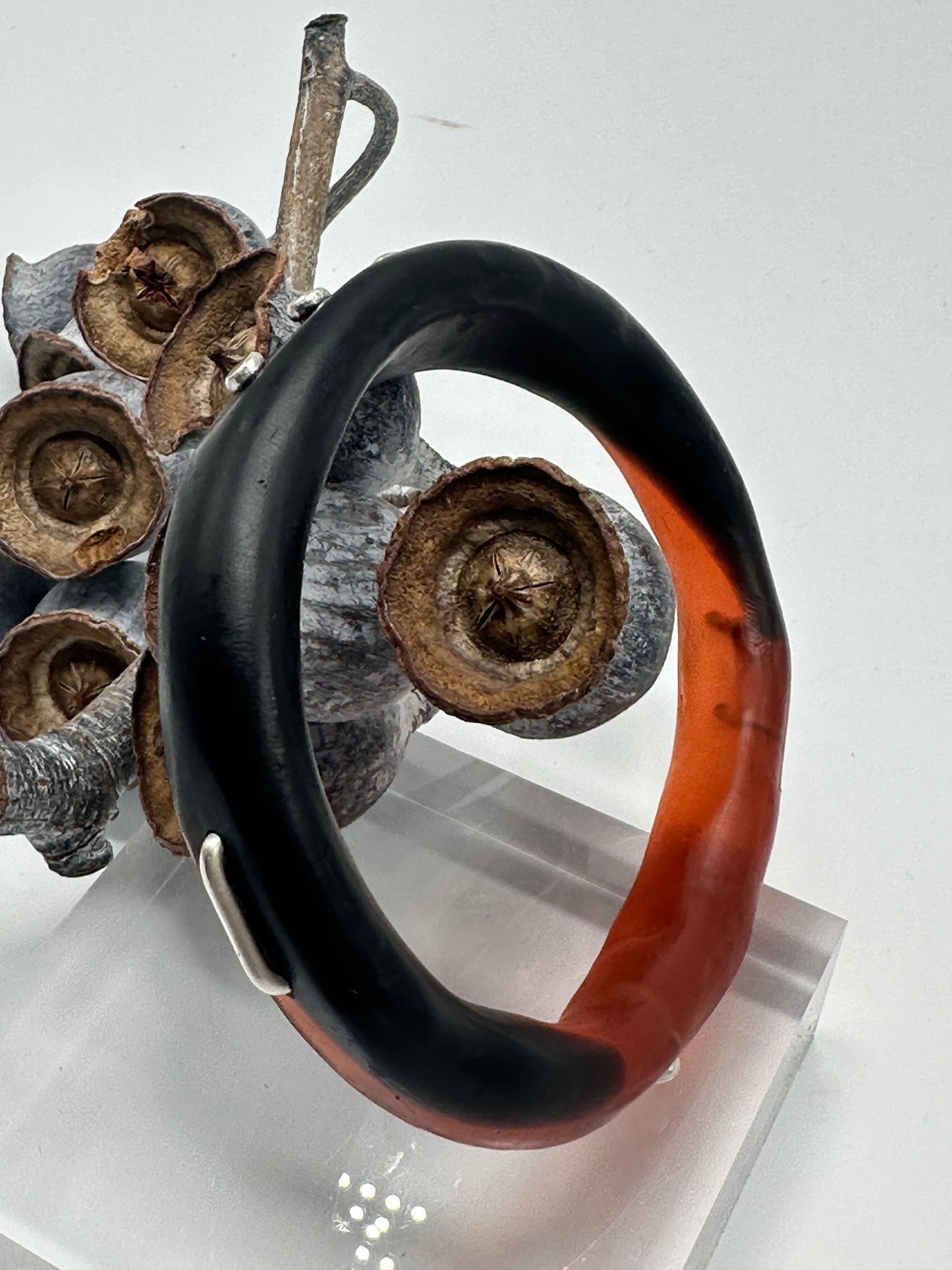 Black & Tortoise shell Resin with silver woopy bangle - xl