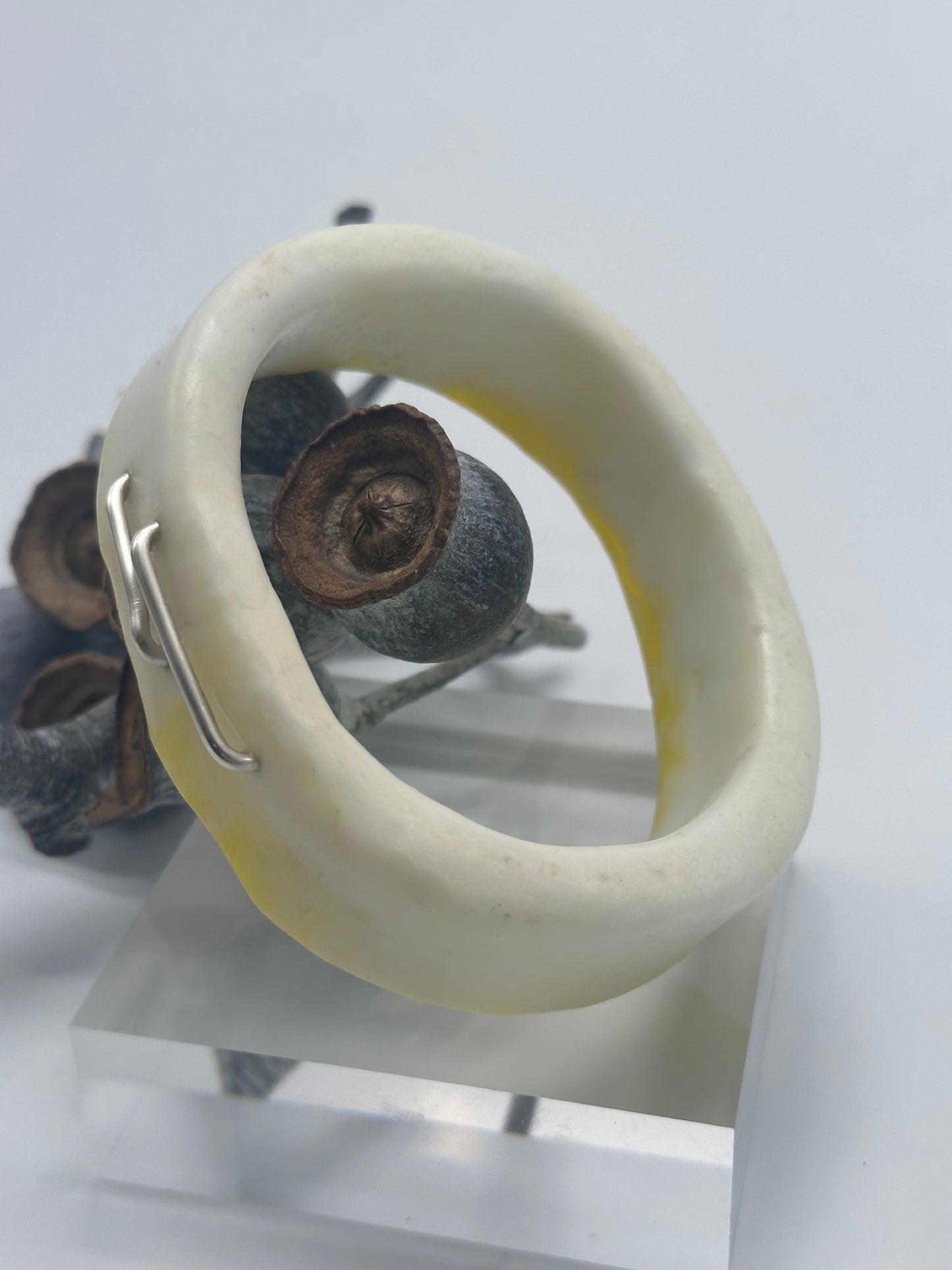 Yellow & White XL Irregular KWD Resin & Silver Bangle