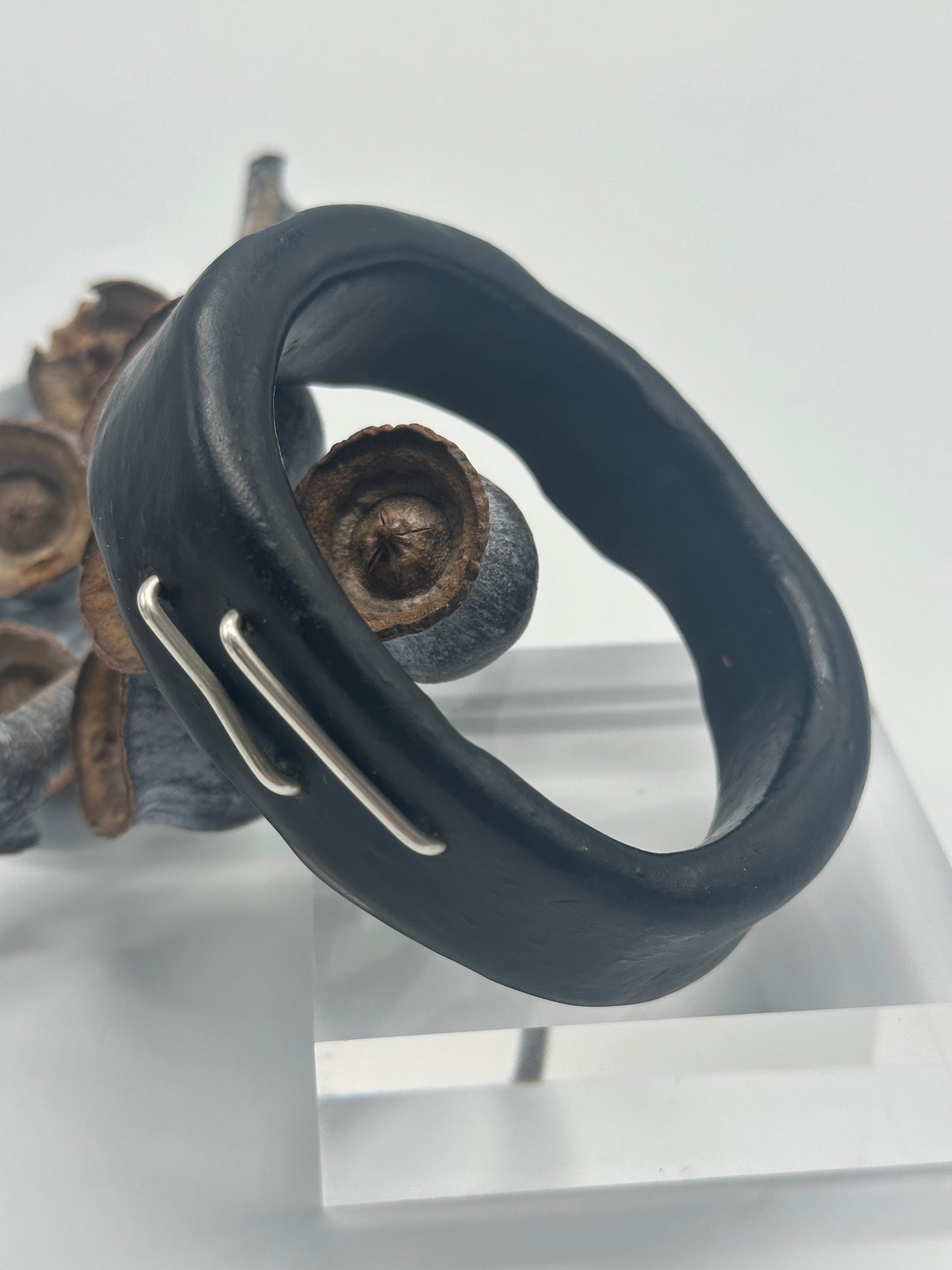 Black XL Irregular KWD Resin & Silver Bangle