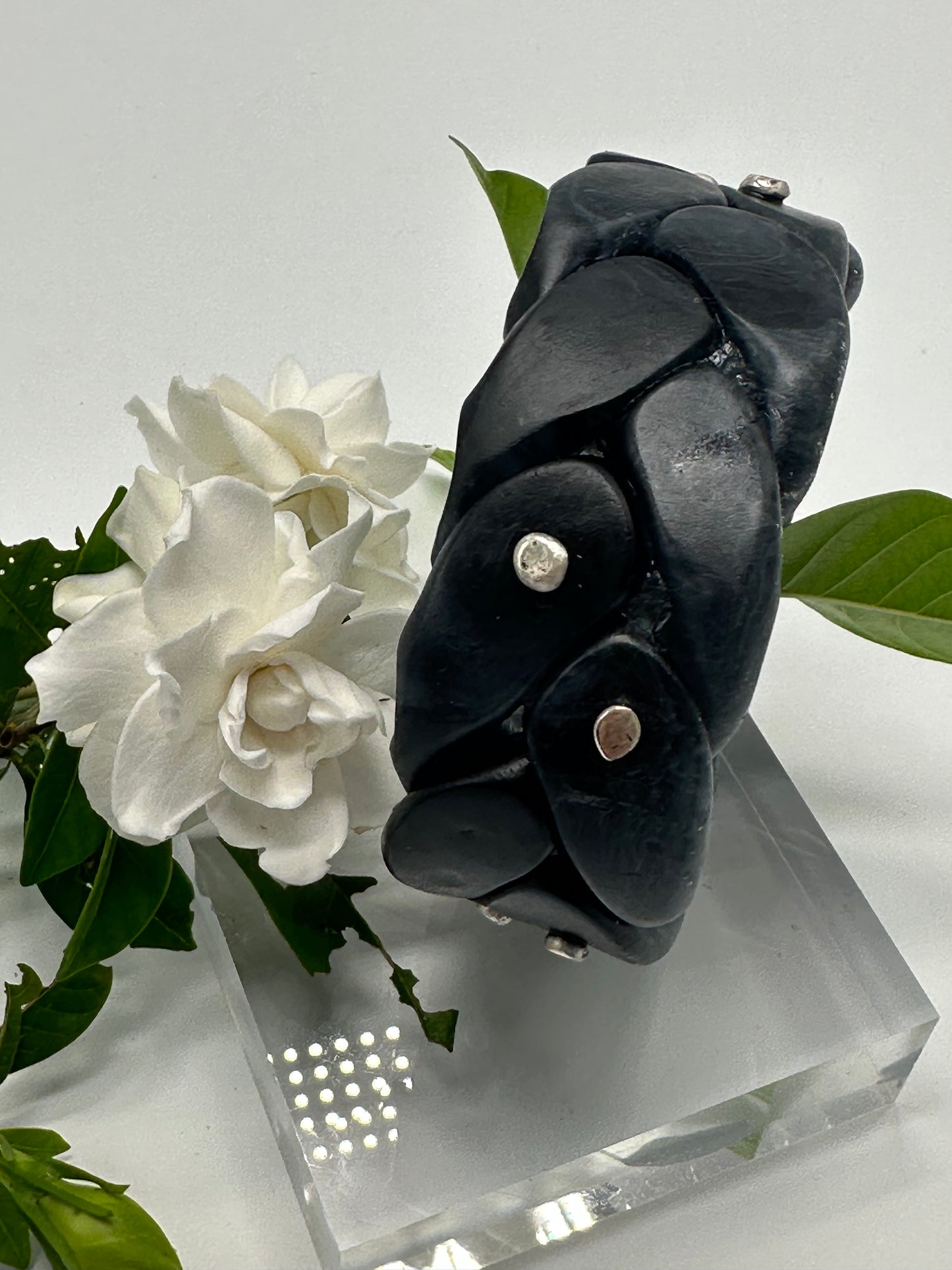 Black & white speckled Plaited Resin and silver bangle
