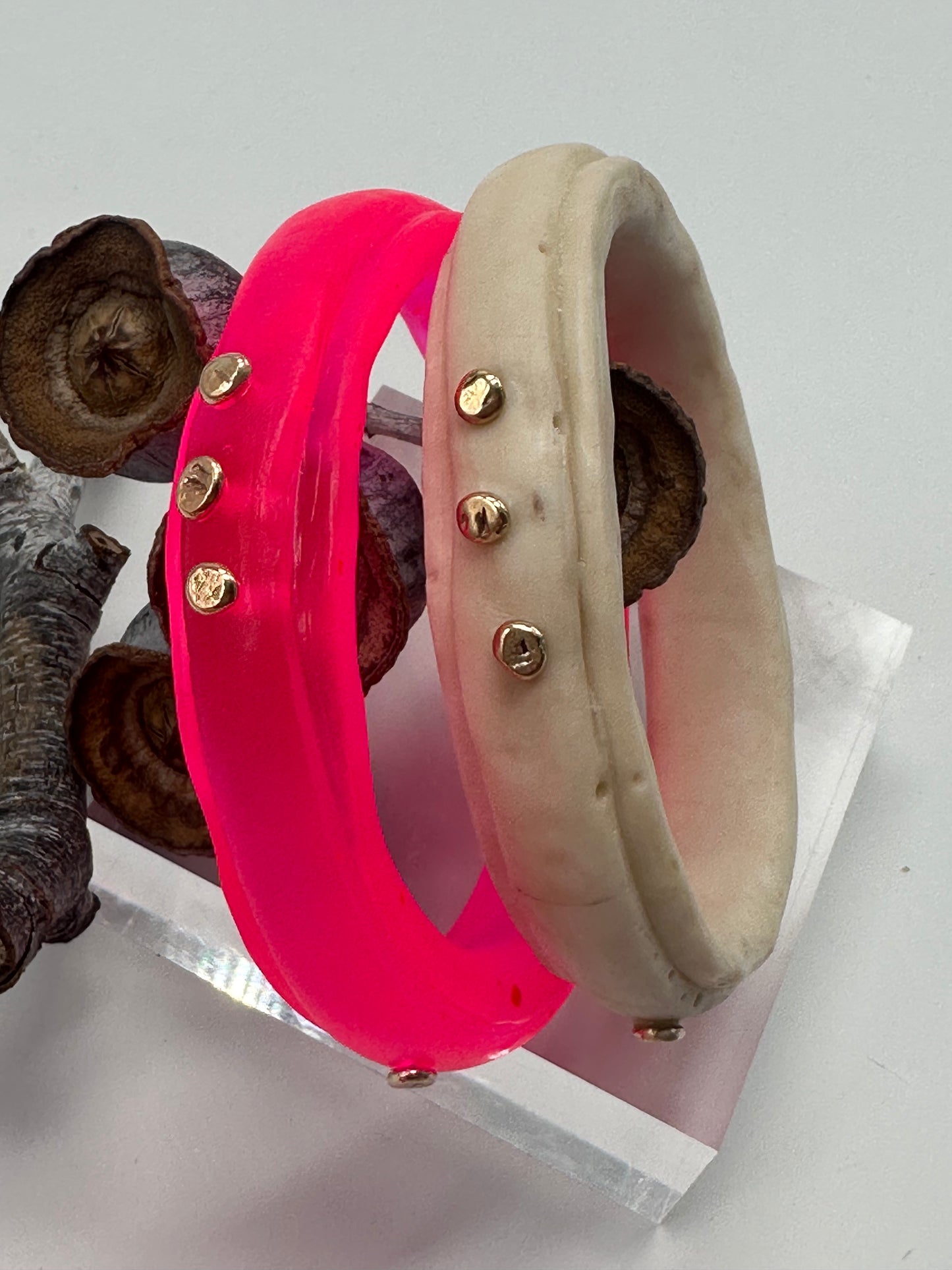 Neon Pink rim bangle with gold nuggets