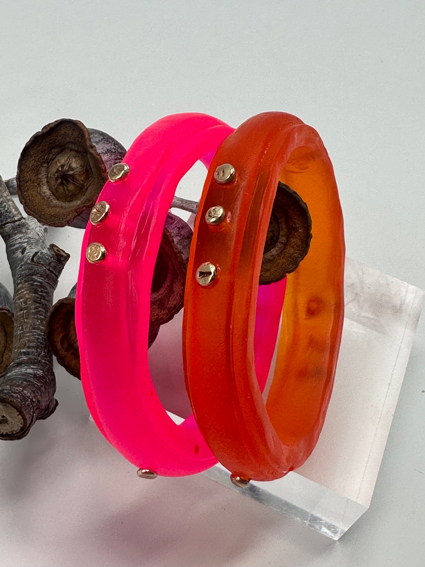 Neon Pink rim bangle with gold nuggets