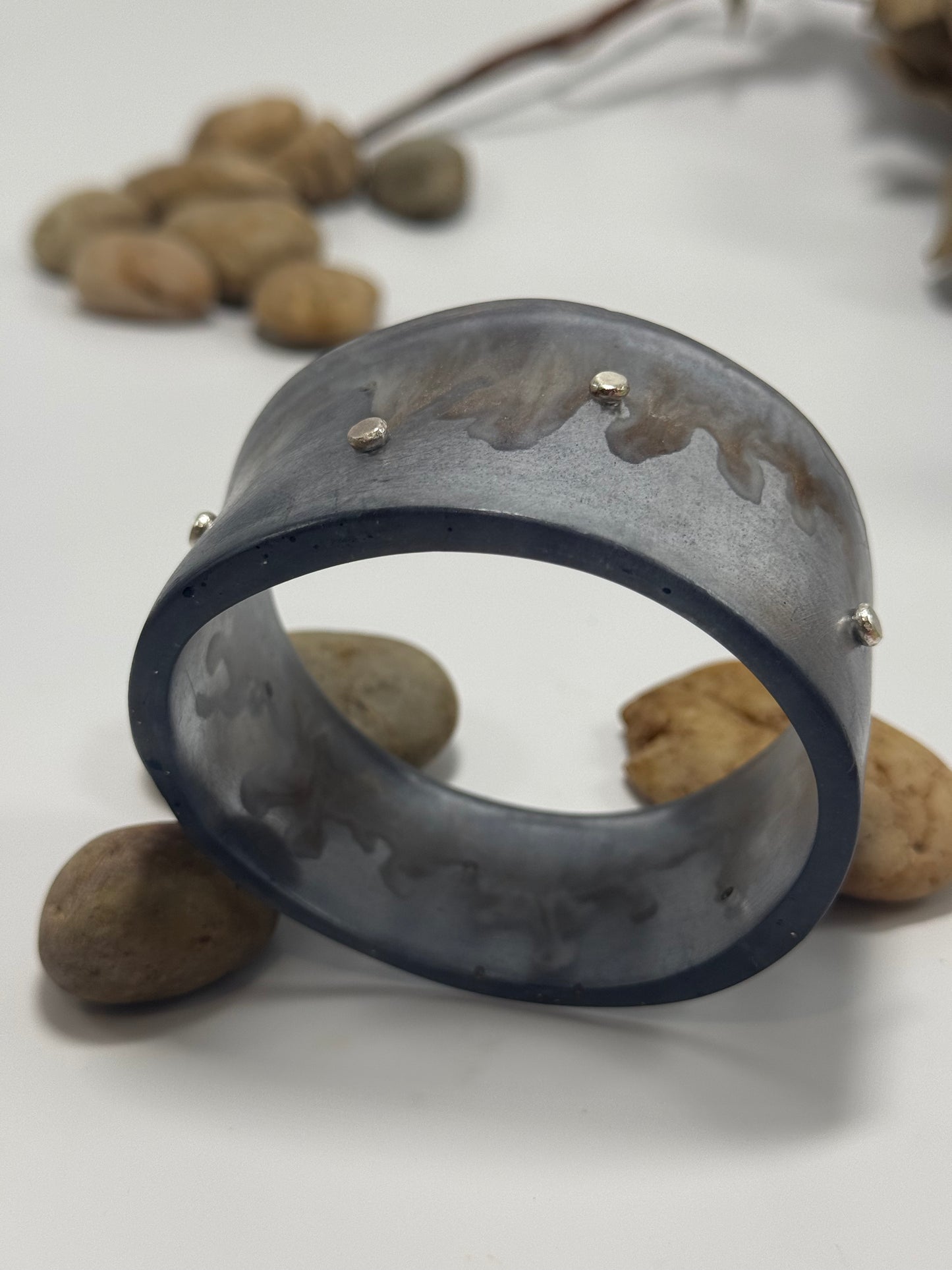 Wide Navy/brown/white Resin & silver Cuff